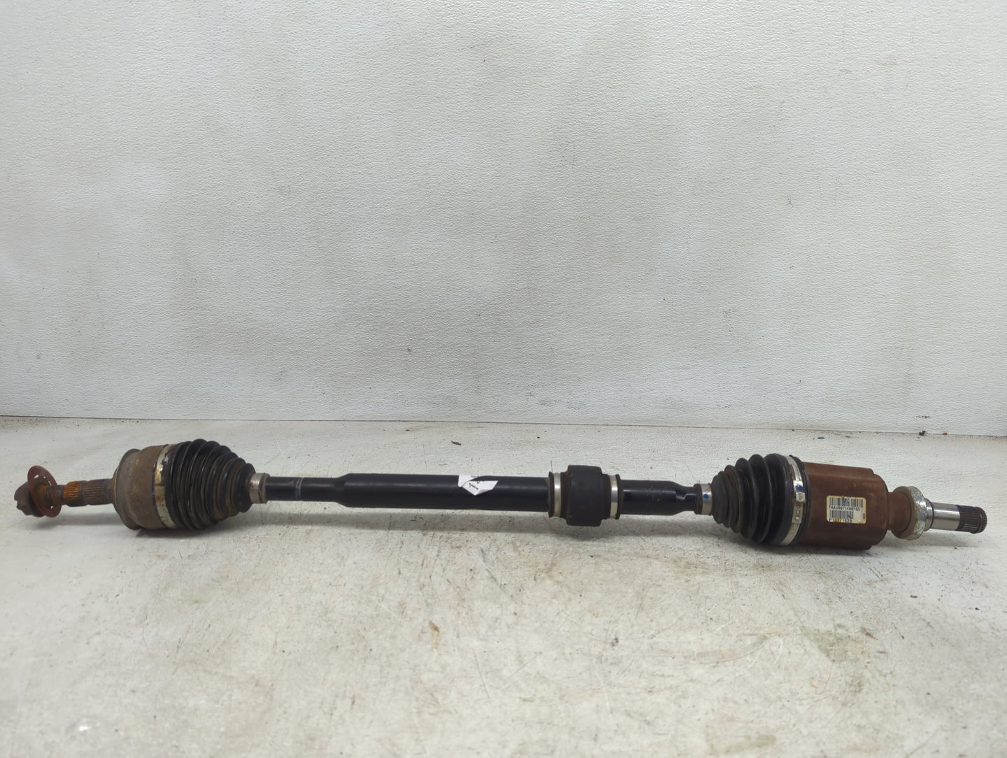 2011-2014 Chevrolet Cruze Axle Shaft Front Passenger Cv C/v 1428684 - Oemusedautoparts1.com