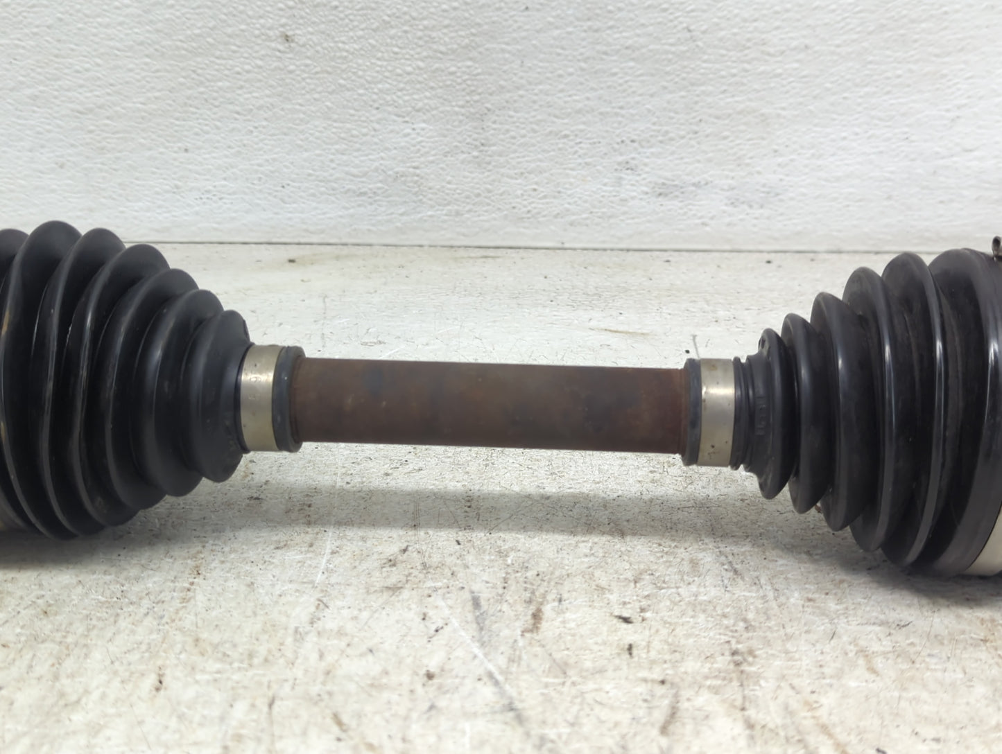 2011-2016 Chevrolet Cruze Axle Shaft Front Driver Cv C/v - Oemusedautoparts1.com