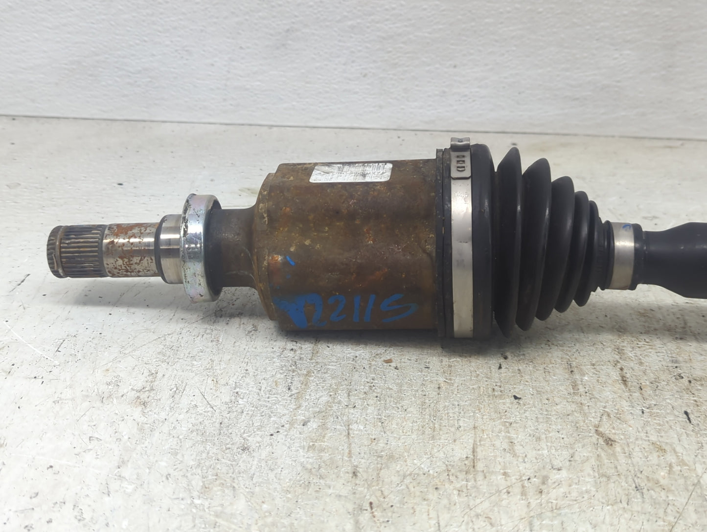 2011-2014 Chevrolet Cruze Axle Shaft Front Passenger Cv C/v - Oemusedautoparts1.com