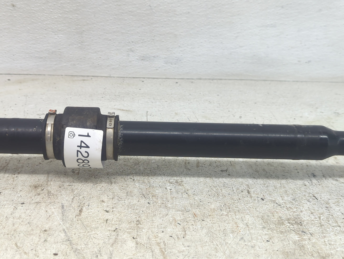 2011-2014 Chevrolet Cruze Axle Shaft Front Passenger Cv C/v - Oemusedautoparts1.com