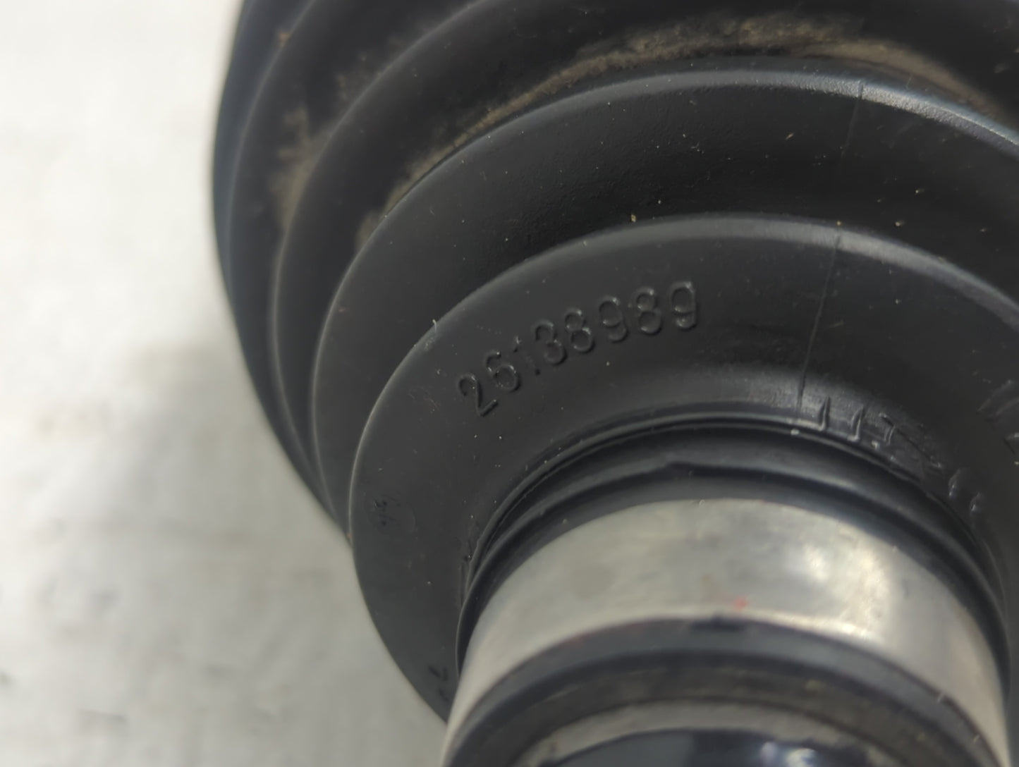 2011-2014 Chevrolet Cruze Axle Shaft Front Passenger Cv C/v - Oemusedautoparts1.com