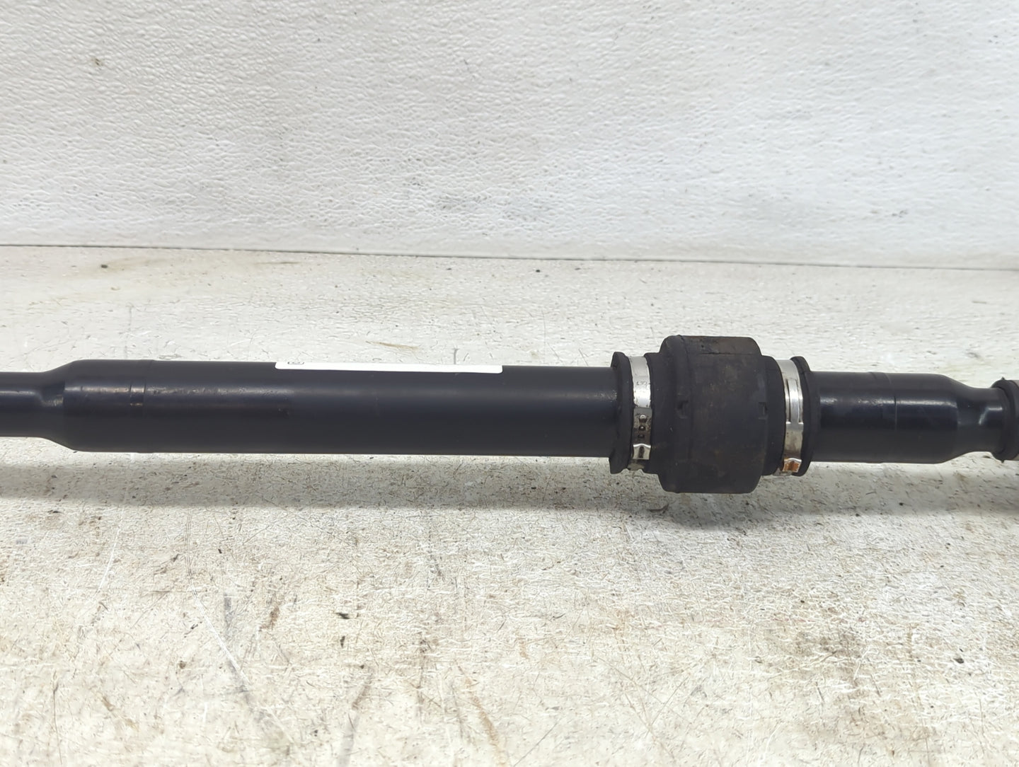 2011-2014 Chevrolet Cruze Axle Shaft Front Driver Cv C/v - Oemusedautoparts1.com