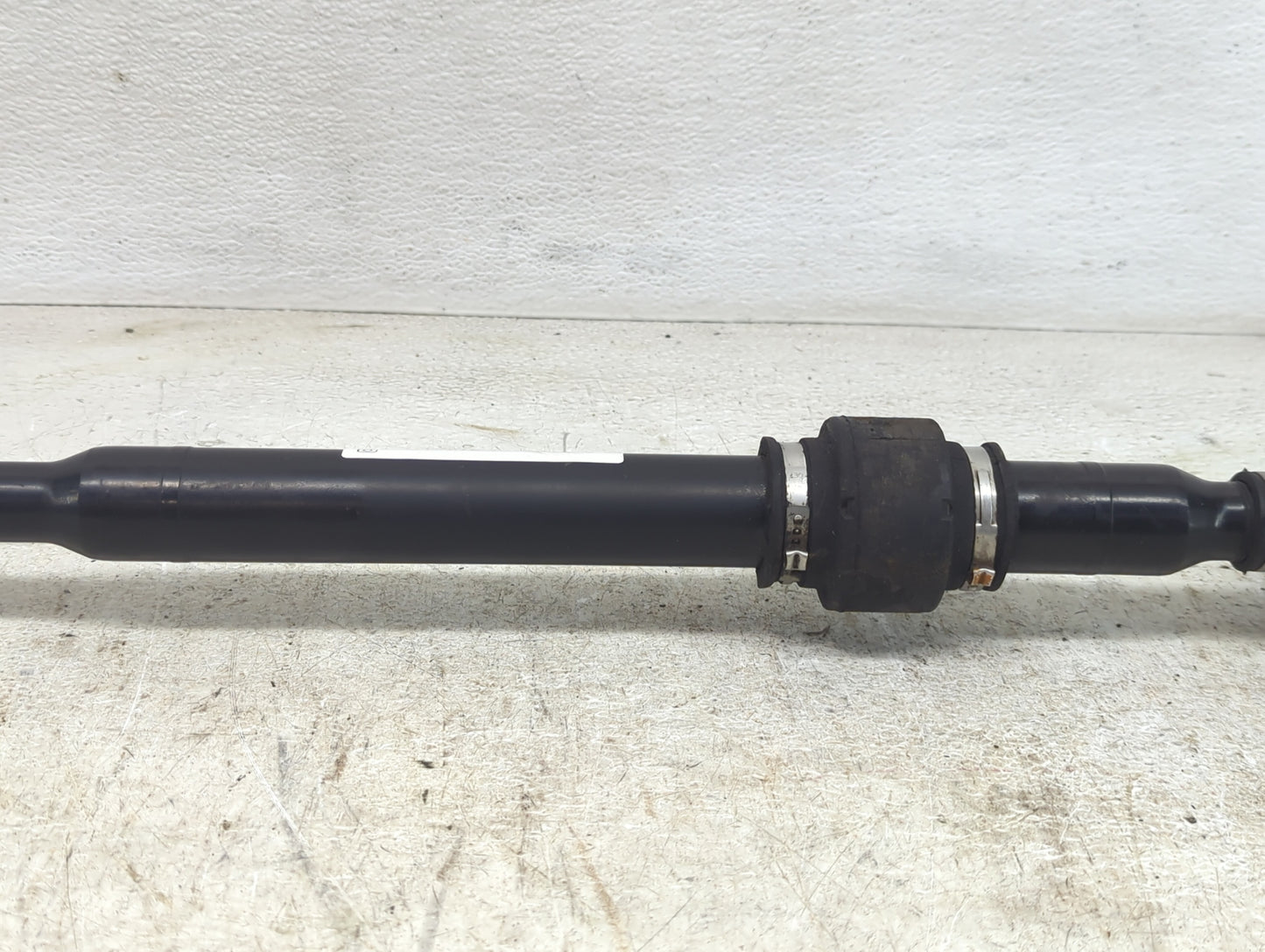 2011-2014 Chevrolet Cruze Axle Shaft Front Driver Cv C/v - Oemusedautoparts1.com