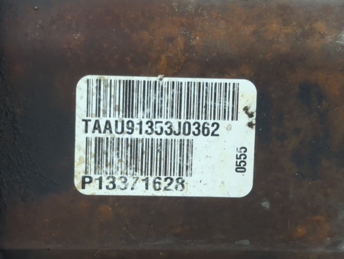 2011-2014 Chevrolet Cruze Axle Shaft Front Driver Cv C/v - Oemusedautoparts1.com