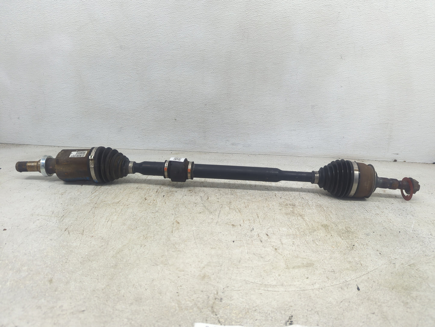 2011-2014 Chevrolet Cruze Axle Shaft Front Passenger Cv C/v - Oemusedautoparts1.com