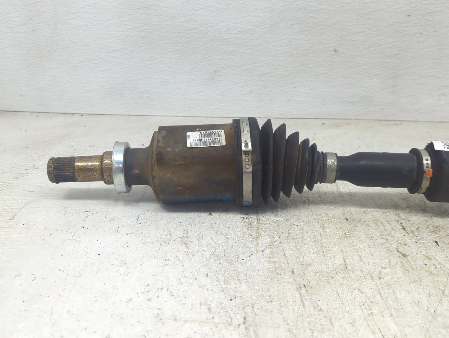 2011-2014 Chevrolet Cruze Axle Shaft Front Passenger Cv C/v - Oemusedautoparts1.com