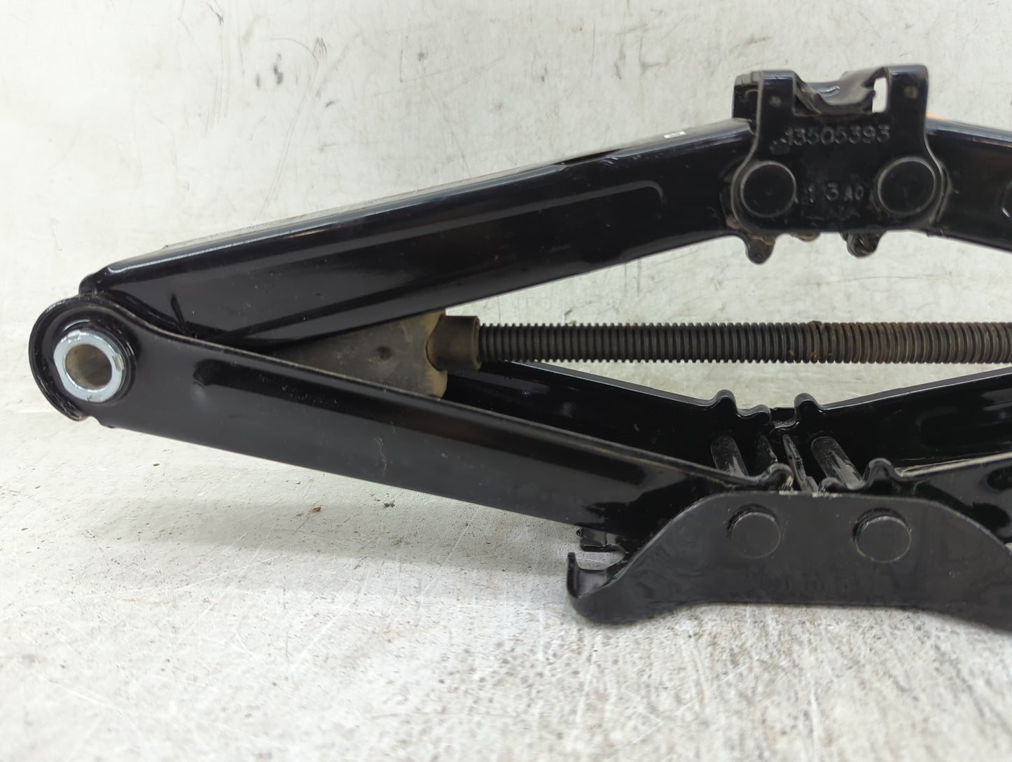 2013 Chevrolet Cruze Spare Scissor Car Jack - Oemusedautoparts1.com