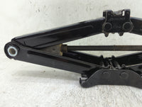 2013 Chevrolet Cruze Spare Scissor Car Jack 1429218 - Oemusedautoparts1.com