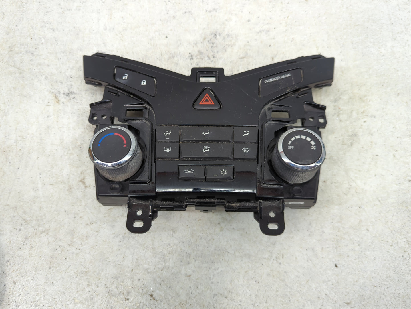 2012-2016 Chevrolet Cruze Climate Control Module Temperature AC/Heater Replacement P/N:95146207 386207A021580646 Fits OEM Us