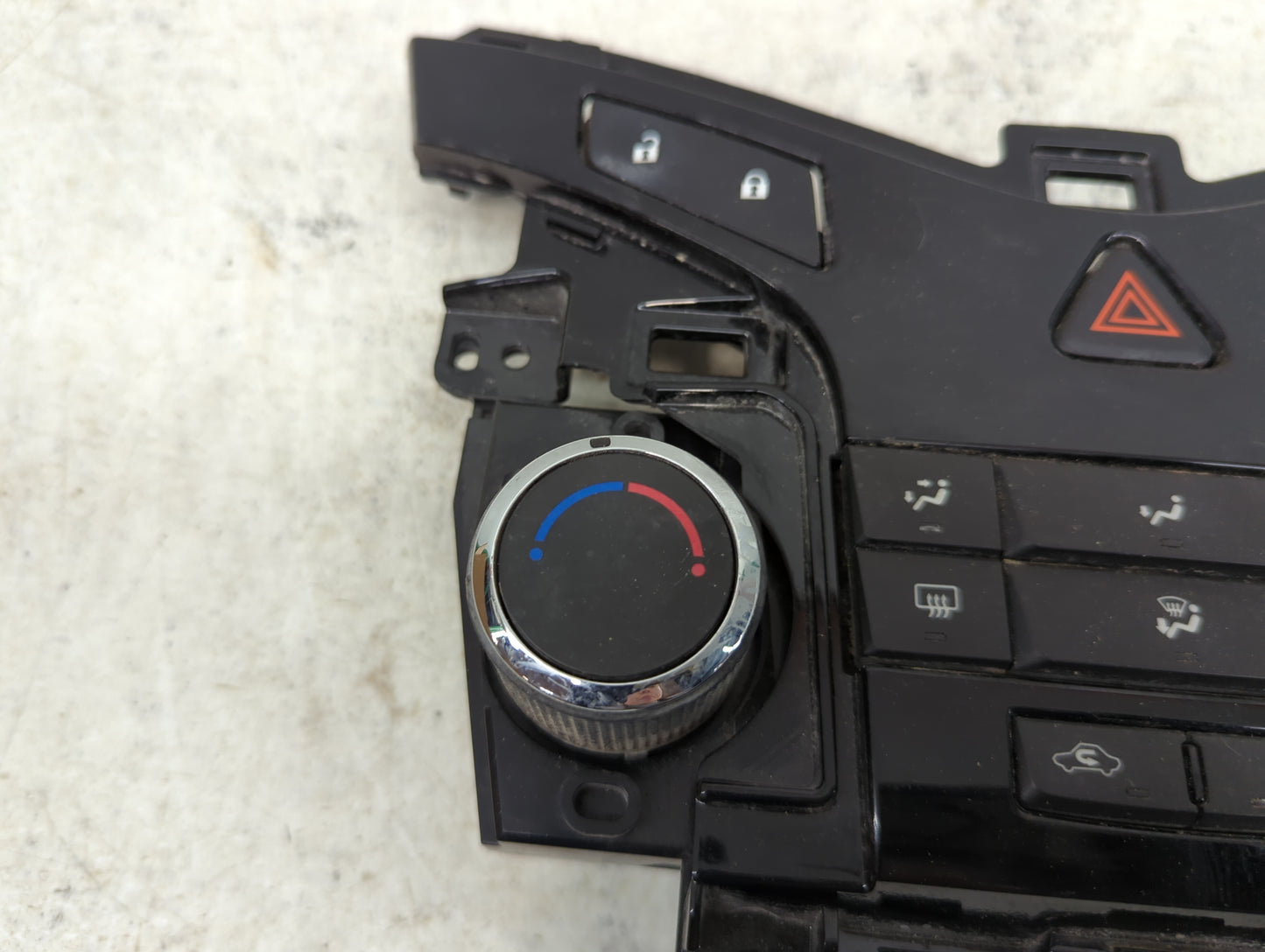 2012-2016 Chevrolet Cruze Climate Control Module Temperature AC/Heater Replacement P/N:95146207 386207A021580646 Fits OEM Us