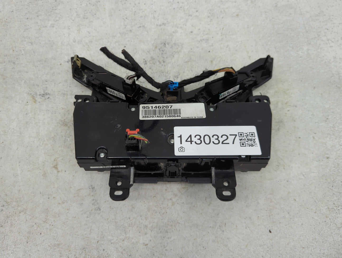2012-2016 Chevrolet Cruze Climate Control Module Temperature AC/Heater Replacement P/N:95146207 386207A021580646 Fits OEM Us