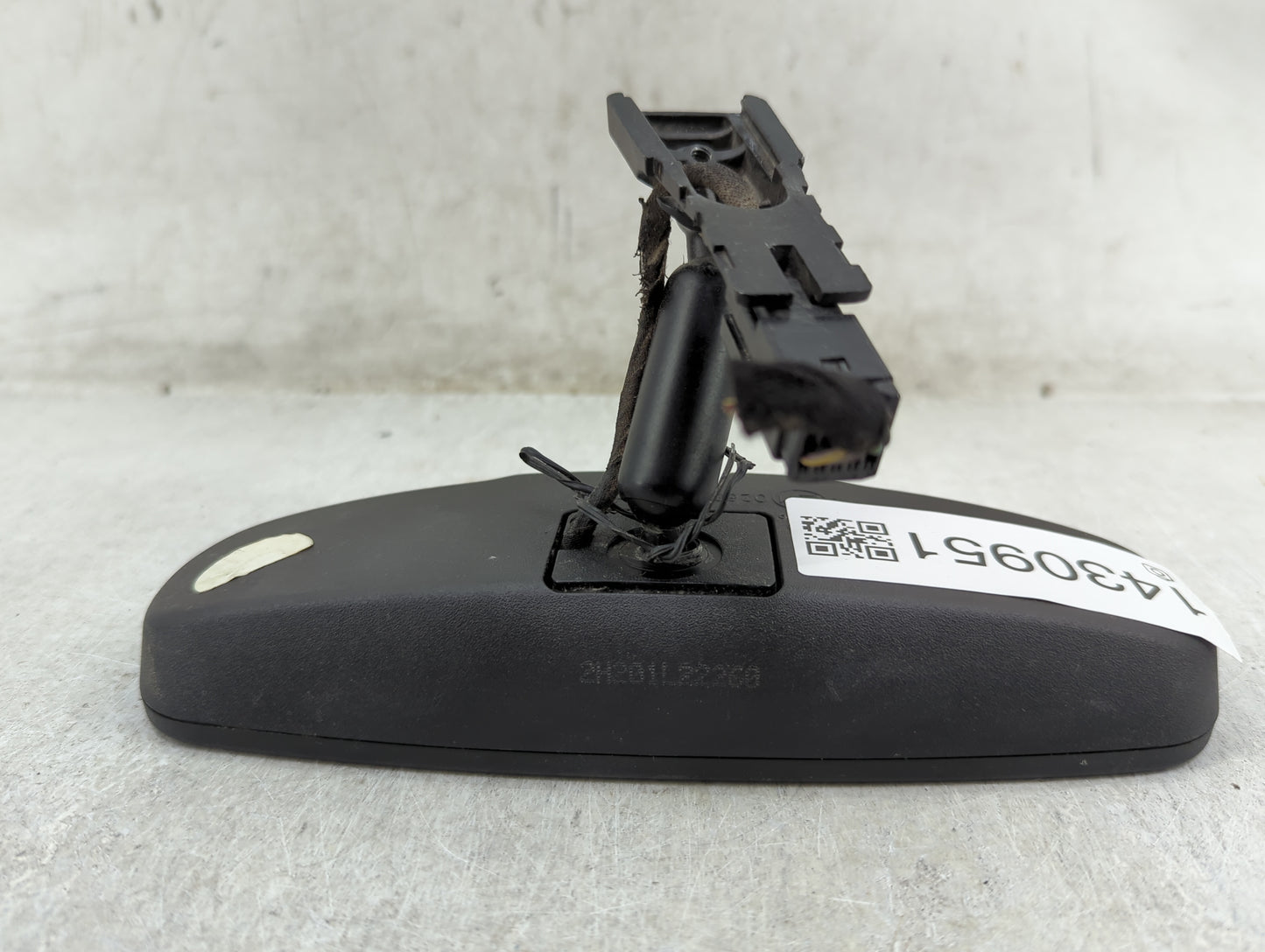 2011-2019 Chevrolet Cruze Interior Rear View Mirror Replacement OEM P/N:2H801L2220 Fits OEM Used Auto Parts - Oemusedautopar