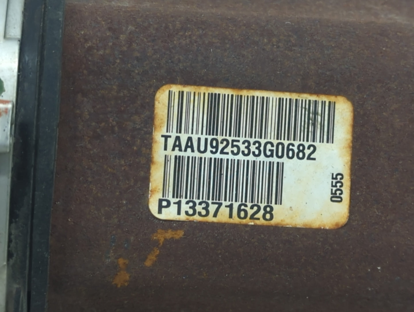 2011-2014 Chevrolet Cruze Axle Shaft Front Passenger Cv C/v - Oemusedautoparts1.com
