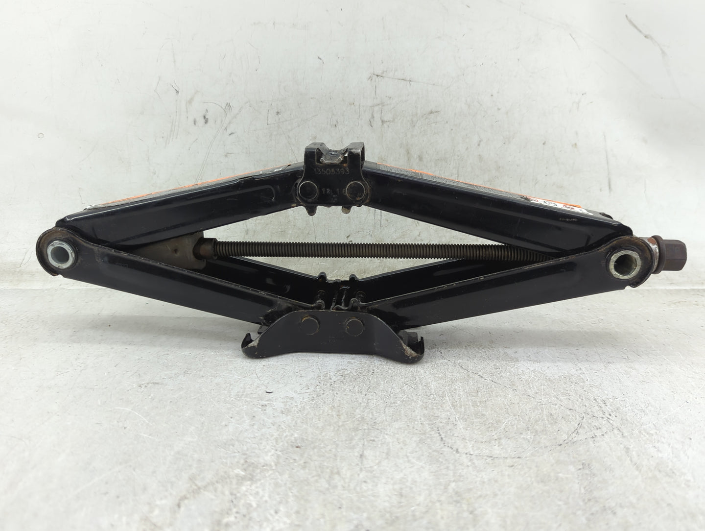 2013 Chevrolet Cruze Spare Scissor Car Jack 1431782 - Oemusedautoparts1.com