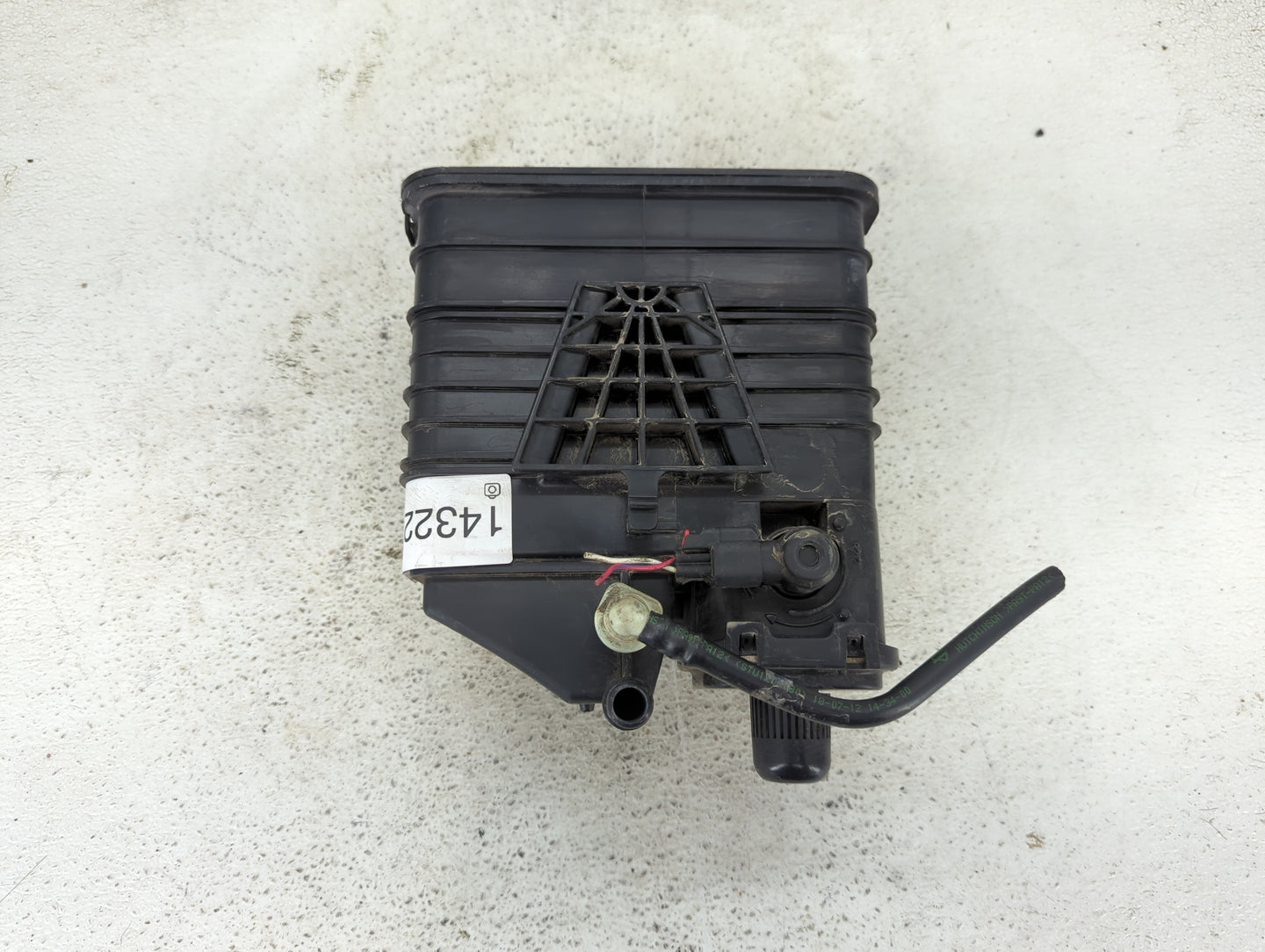 2013 Chevrolet Cruze Fuel Vapor Charcoal Canister 1432271 - Oemusedautoparts1.com