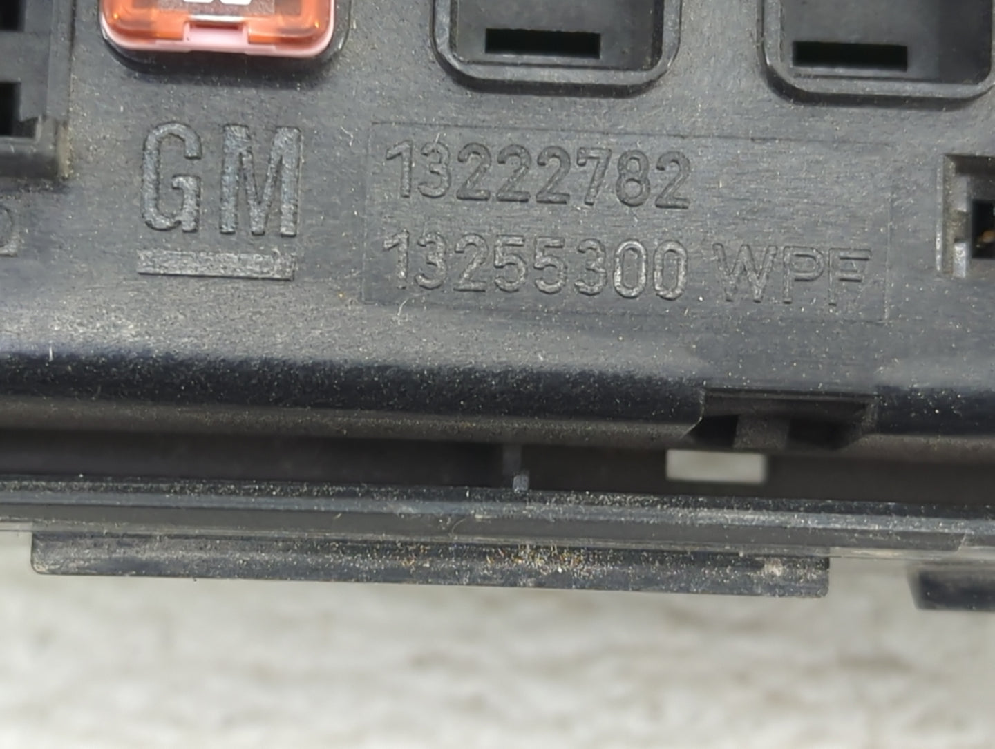 2011-2014 Chevrolet Cruze Fusebox Fuse Box Panel Relay Module P/N:13222782 13255300 Fits Fits 2011 2012 2013 2014 OEM Used A