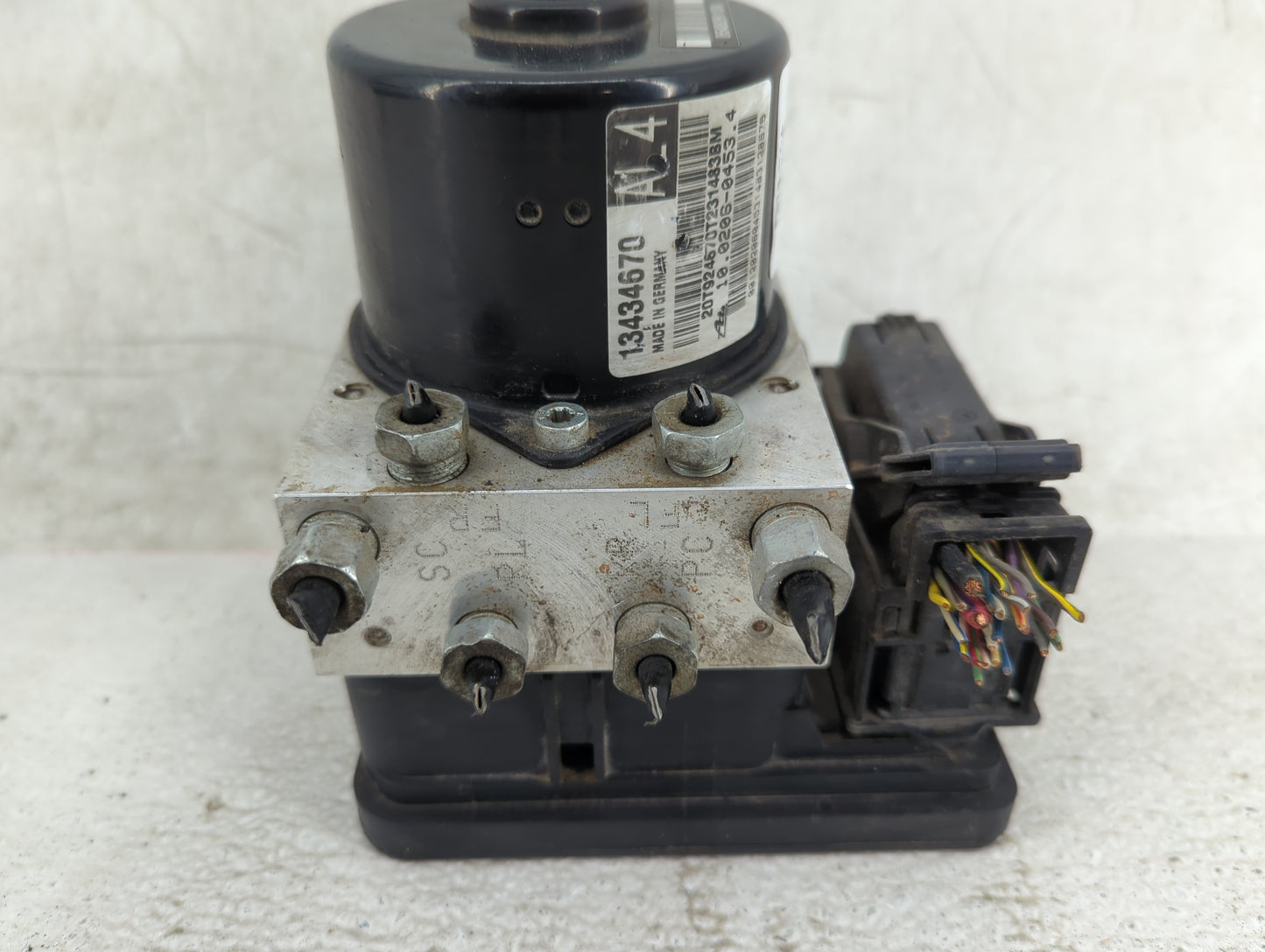 2012-2015 Chevrolet Cruze ABS Pump Control Module Replacement P/N:13434670 Fits Fits 2012 2013 2014 2015 OEM Used Auto Parts