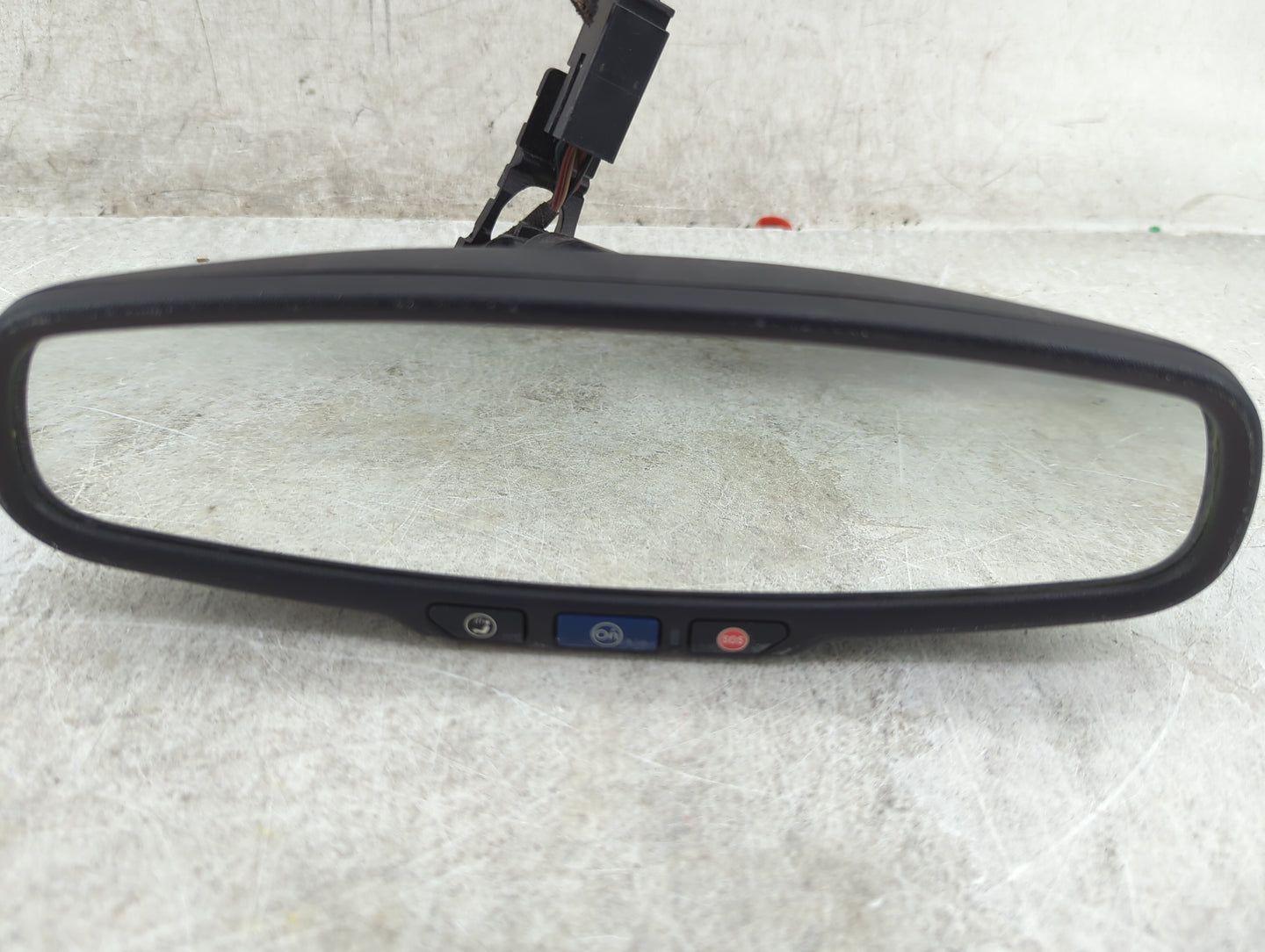 2013 Chevrolet Cruze Interior Rear View Mirror Replacement OEM Fits OEM Used Auto Parts - Oemusedautoparts1.com