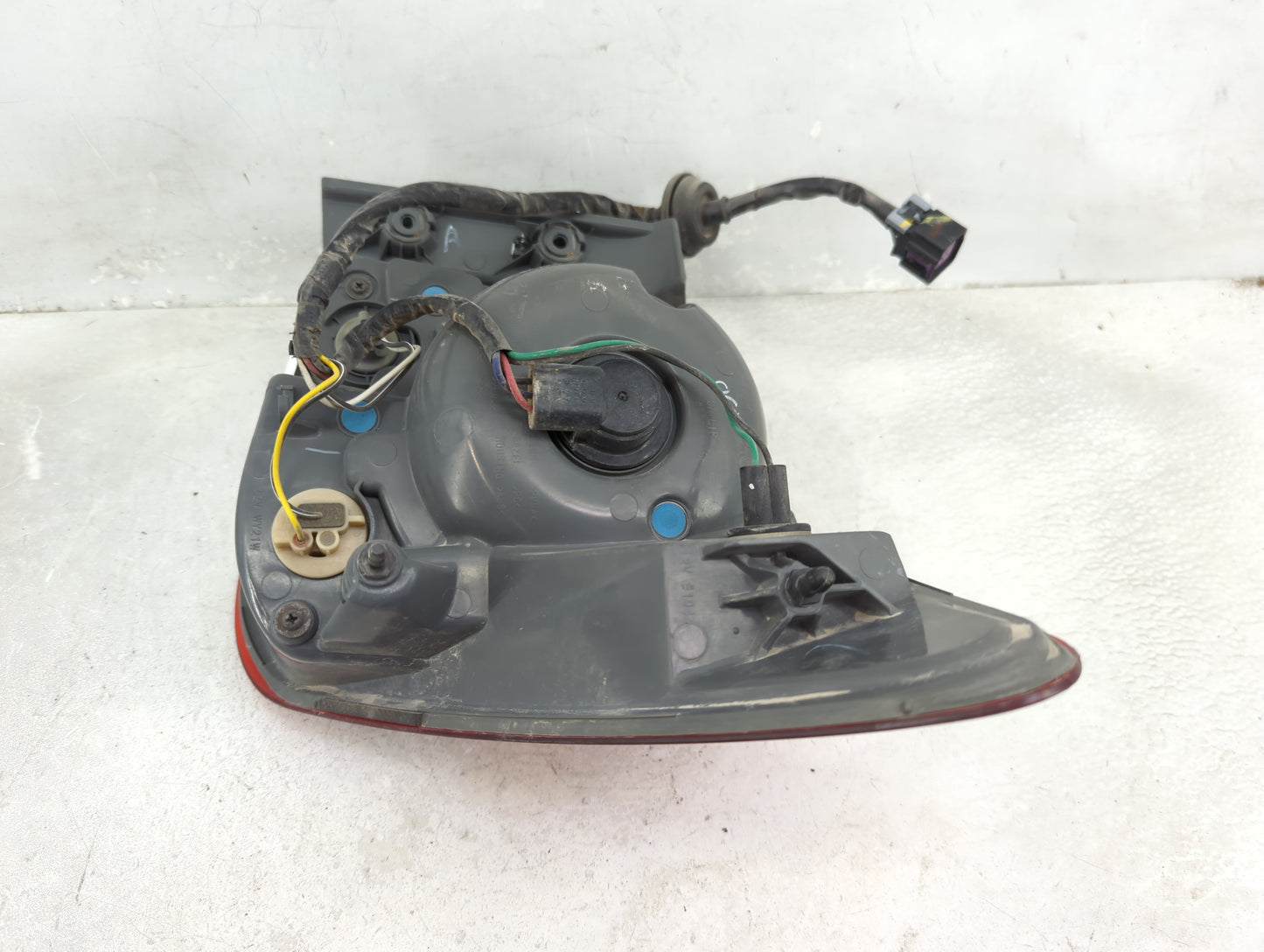 2011-2016 Chevrolet Cruze Tail Light Assembly Driver Left OEM Fits Fits 2011 2012 2013 2014 2015 2016 OEM Used Auto Parts - 