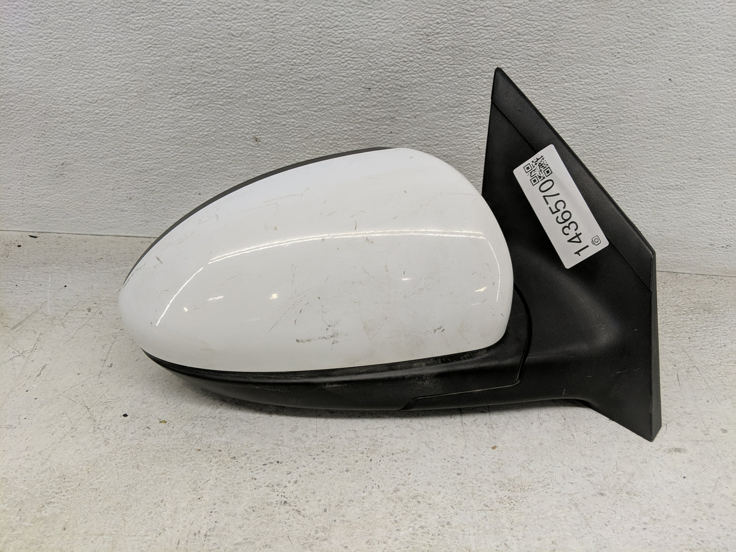 2011-2016 Chevrolet Cruze Passenger Side View Mirror - Right Door Mirror OEM Used - Oemusedautoparts1.com