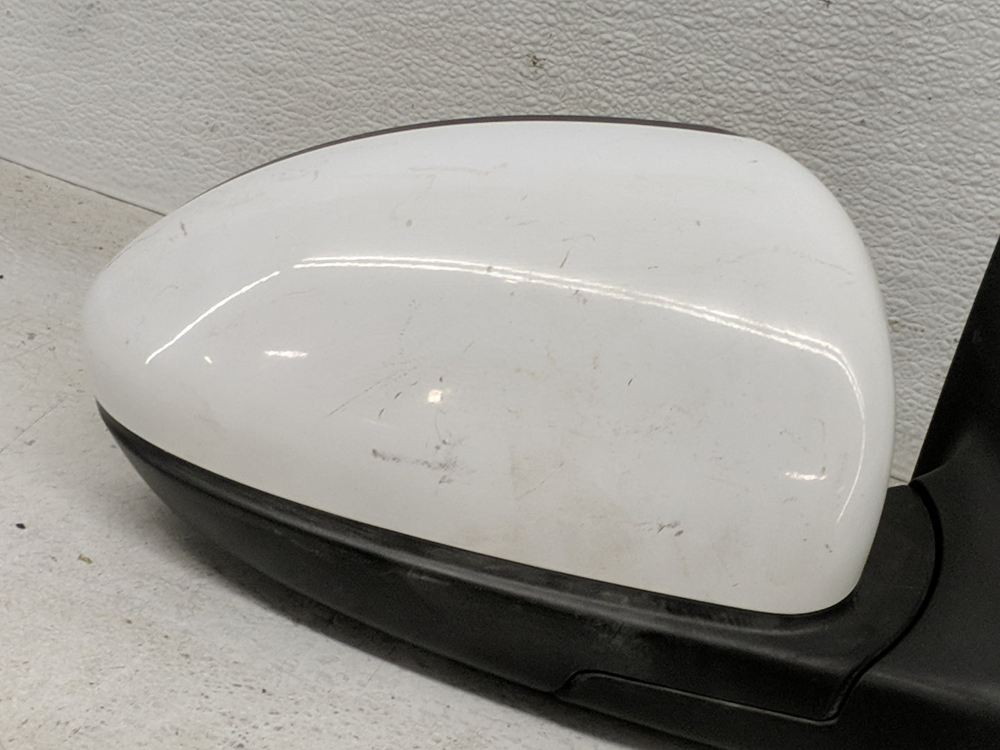 2011-2016 Chevrolet Cruze Passenger Side View Mirror - Right Door Mirror OEM Used - Oemusedautoparts1.com
