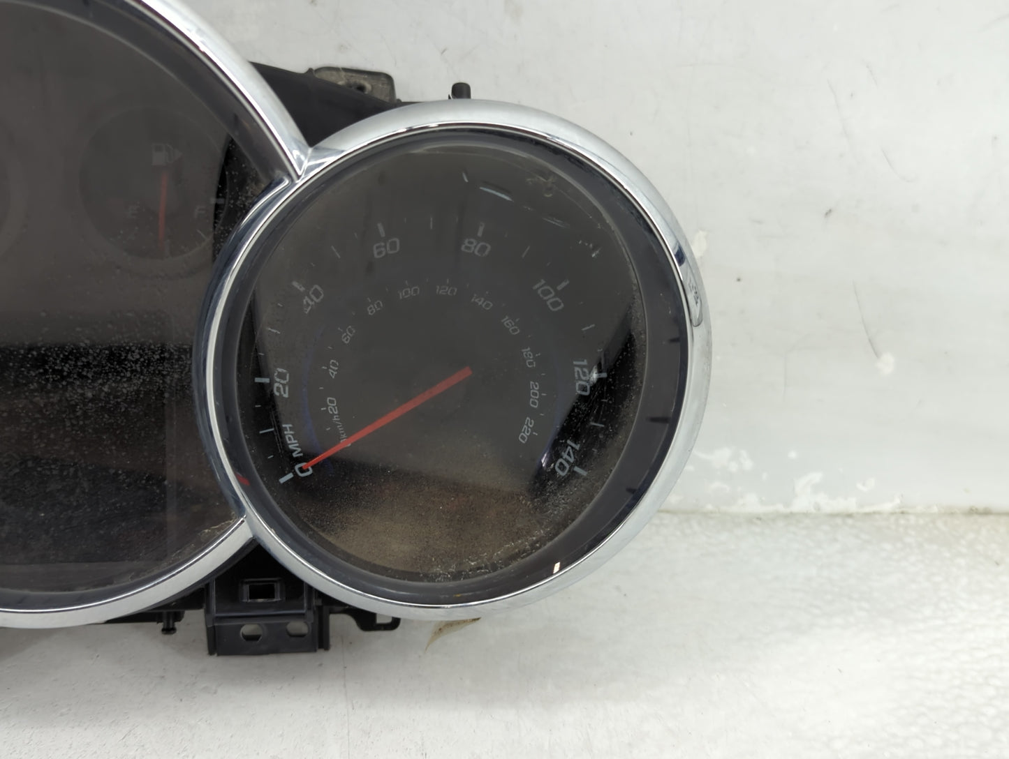 2013-2014 Chevrolet Cruze Instrument Cluster Speedometer Gauges P/N:95129376 Fits Fits 2013 2014 OEM Used Auto Parts - Oemus