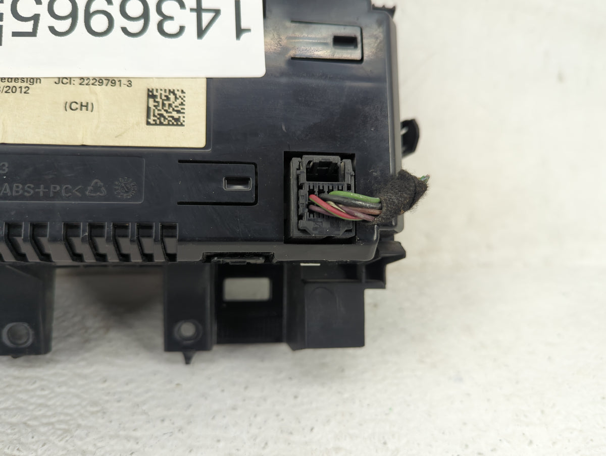 2012-2016 Chevrolet Cruze Information Radio Display Screen 1436965 - Oemusedautoparts1.com