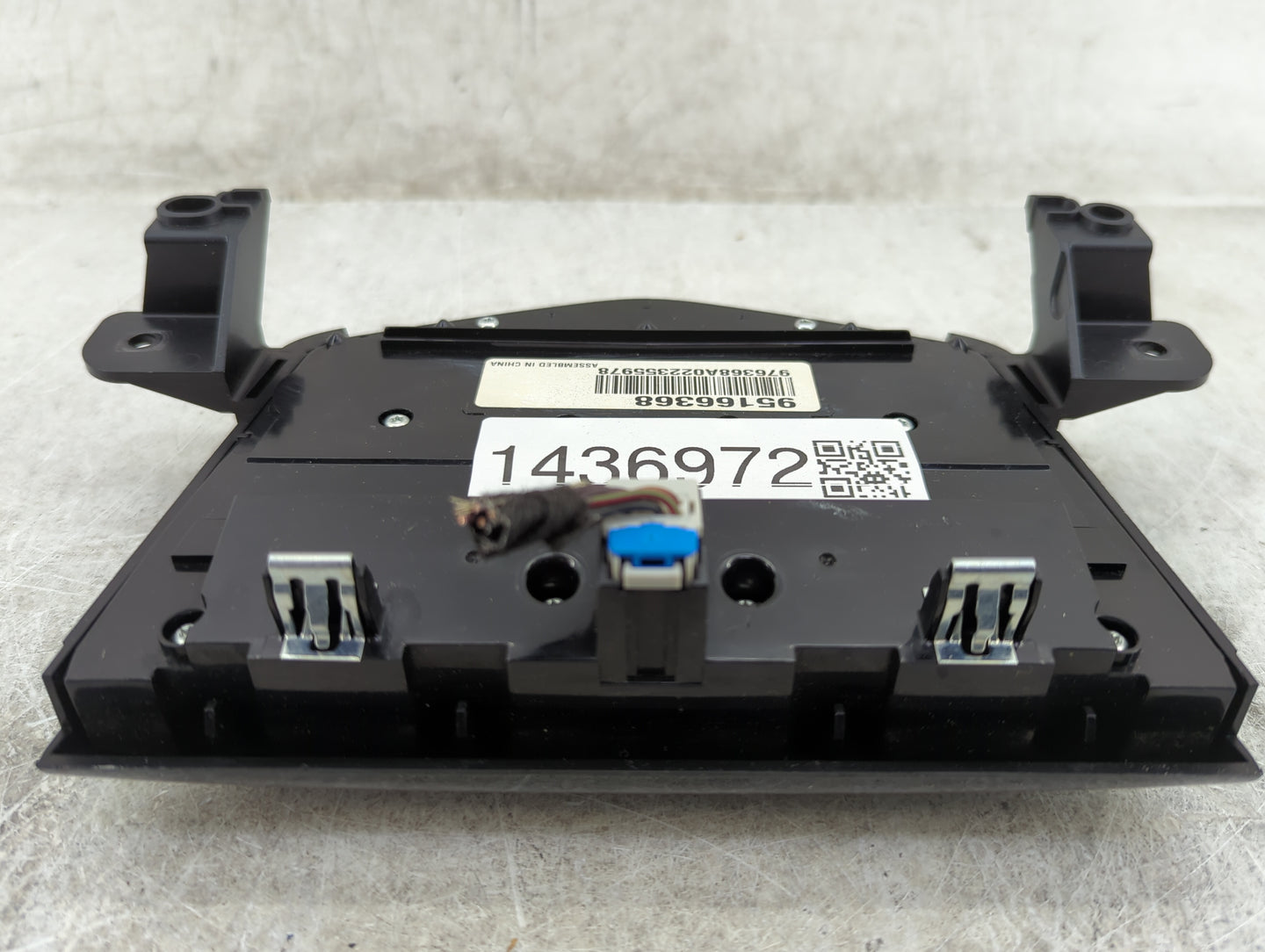 2013-2016 Chevrolet Cruze Radio Control Panel 1436972 - Oemusedautoparts1.com