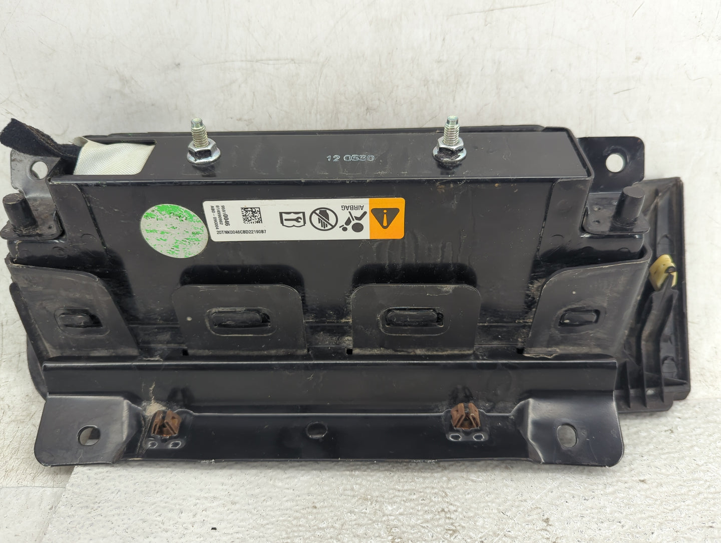 2013-2016 Chevrolet Cruze Air Bag Driver Left Knee OEM P/N:95910046 814990982, AB0-09C0004 Fits Fits 2013 2014 2015 2016 OEM