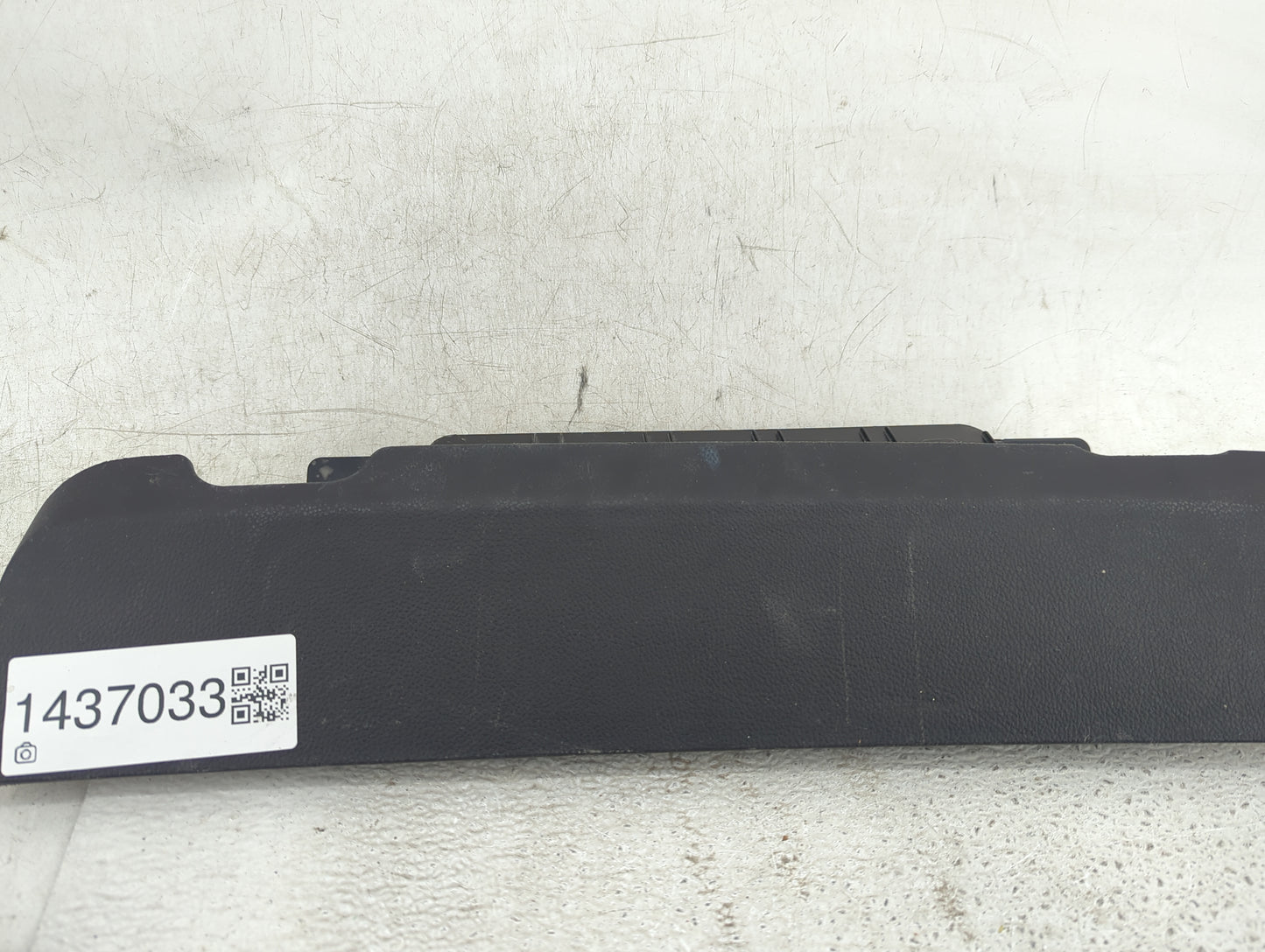 2013-2016 Chevrolet Cruze Air Bag Passenger Right Knee OEM P/N:95910049 814990982, AB0-09Q005 Fits Fits 2013 2014 2015 2016 