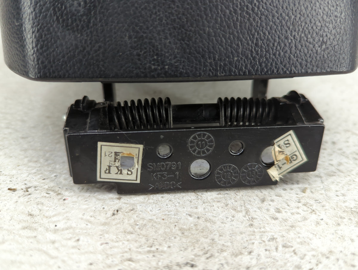 2013-2016 Chevrolet Cruze Center Console Armrest Cover Lid Fits Fits 2013 2014 2015 2016 OEM Used Auto Parts - Oemusedautopa