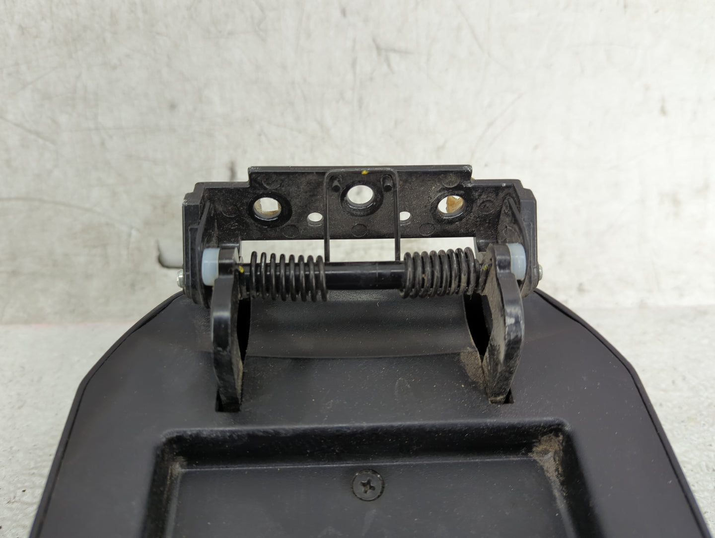 2013 Chevrolet Cruze Center Console Armrest Cover Lid Fits OEM Used Auto Parts - Oemusedautoparts1.com