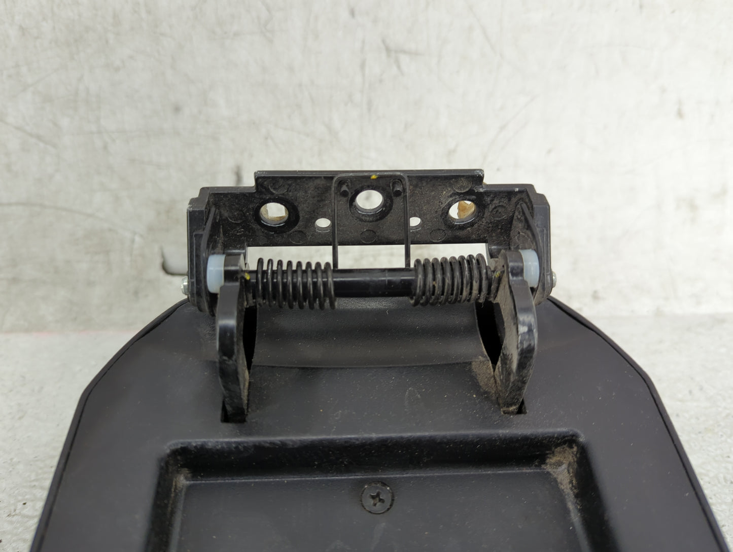 2013 Chevrolet Cruze Center Console Armrest Cover Lid Fits OEM Used Auto Parts - Oemusedautoparts1.com