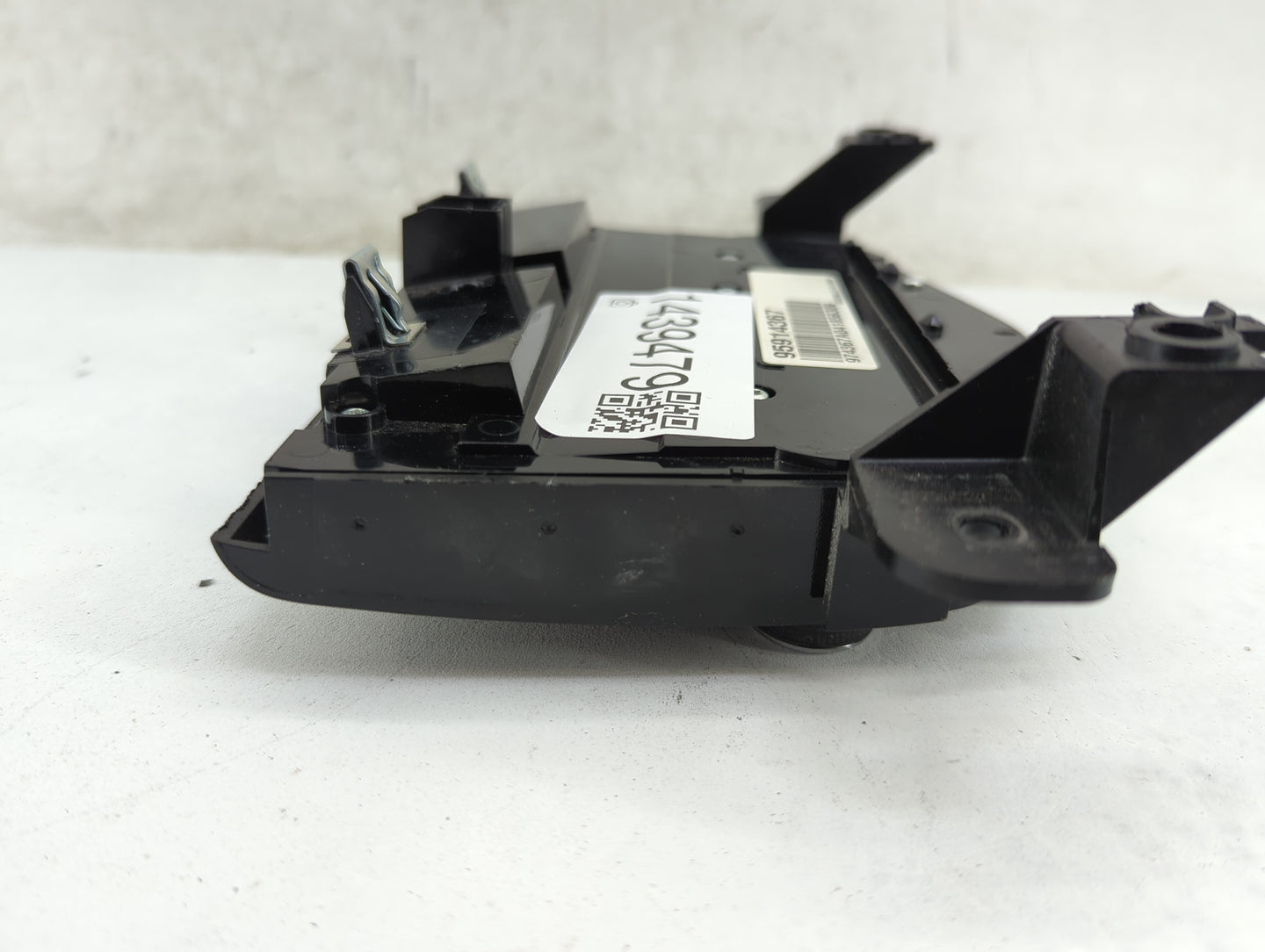 2011-2016 Chevrolet Cruze Radio Control Panel - Oemusedautoparts1.com