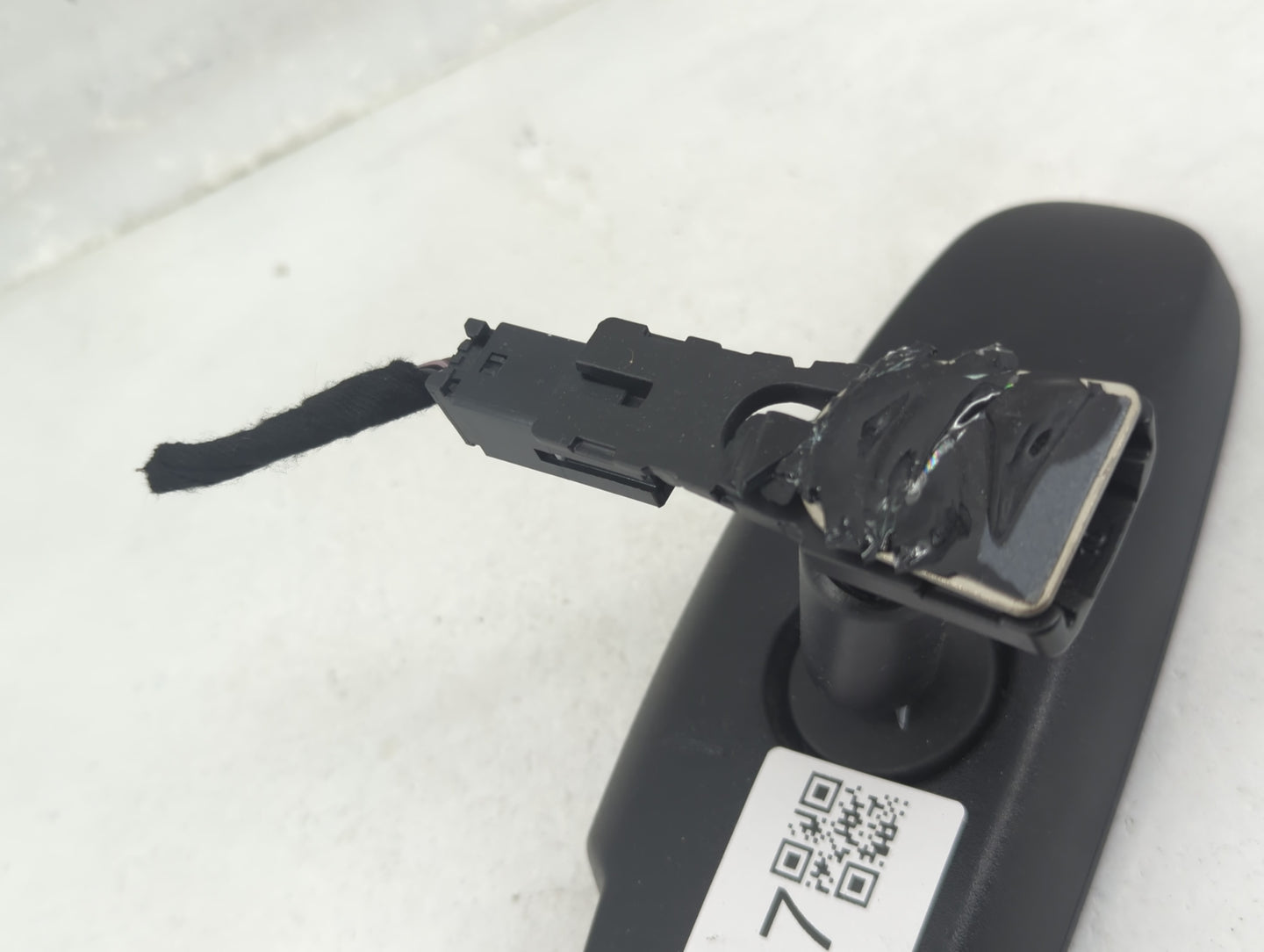 2011-2019 Chevrolet Cruze Interior Rear View Mirror Replacement OEM P/N:2H801L2220 Fits OEM Used Auto Parts - Oemusedautopar