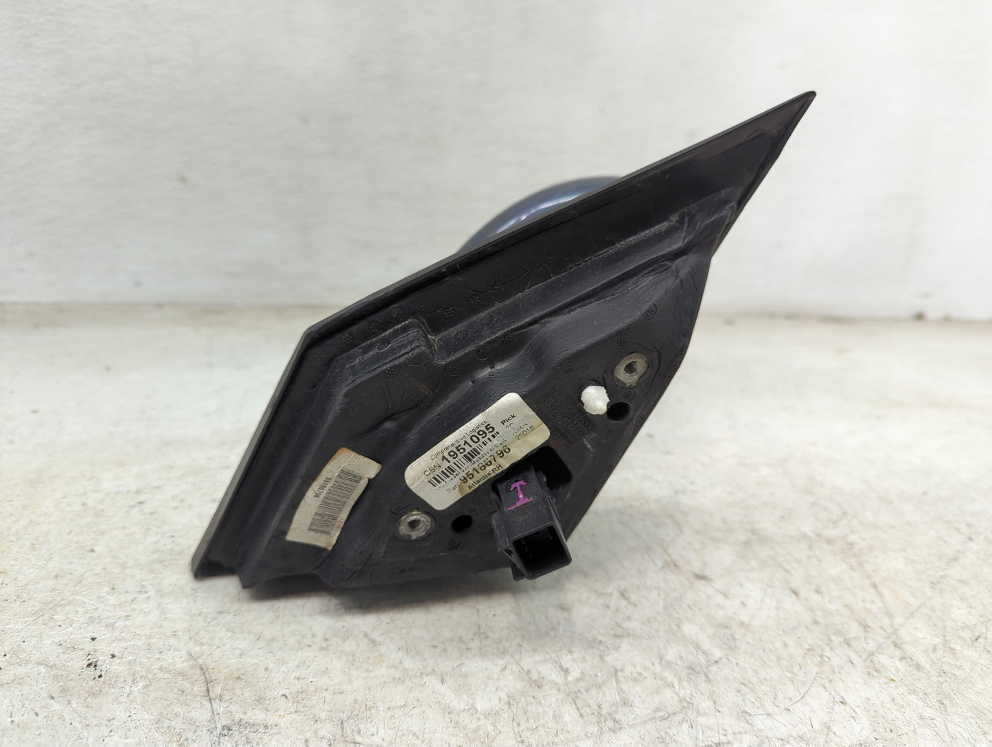 2011-2016 Chevrolet Cruze Passenger Side View Mirror - Right Door Mirror OEM Used - Oemusedautoparts1.com
