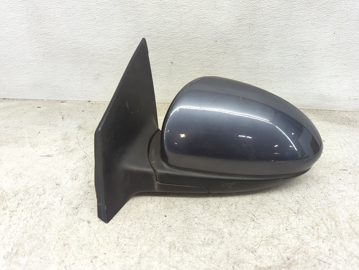 2011-2016 Chevrolet Cruze Driver Side View Mirror - Left Door Mirror OEM Used - Oemusedautoparts1.com