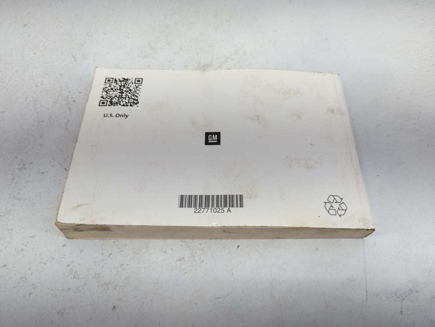 2013 Chevrolet Cruze Owners Manual Book Guide P/N:22771025 OEM Used Auto Parts - Oemusedautoparts1.com