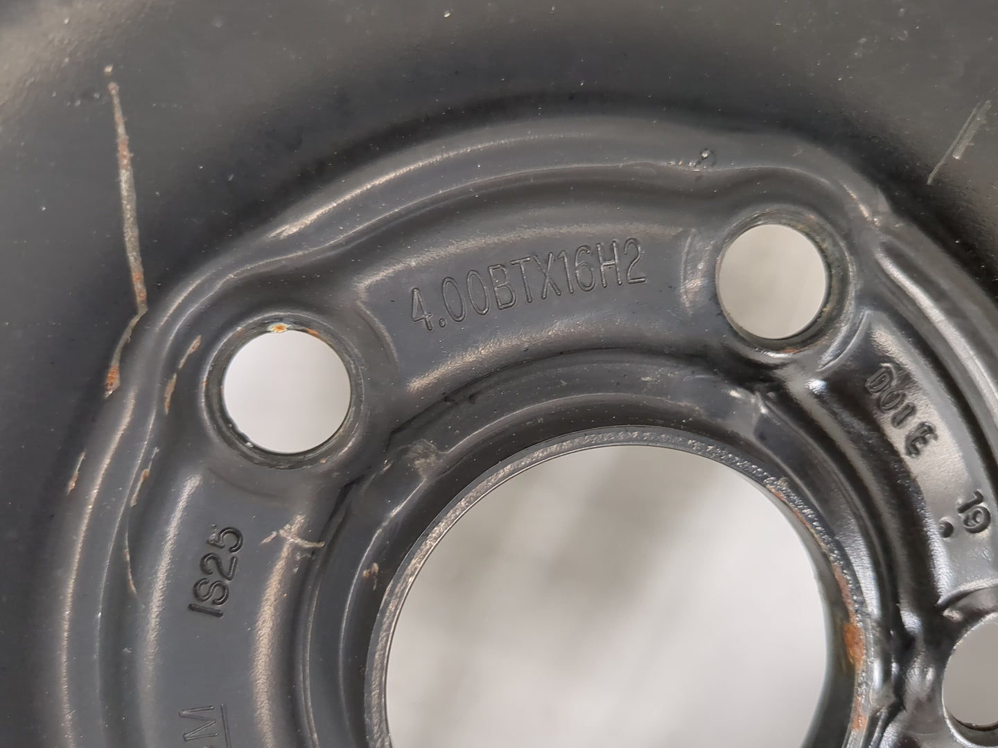 2013 Chevrolet Cruze Spare Donut Tire Wheel Rim Oem - Oemusedautoparts1.com