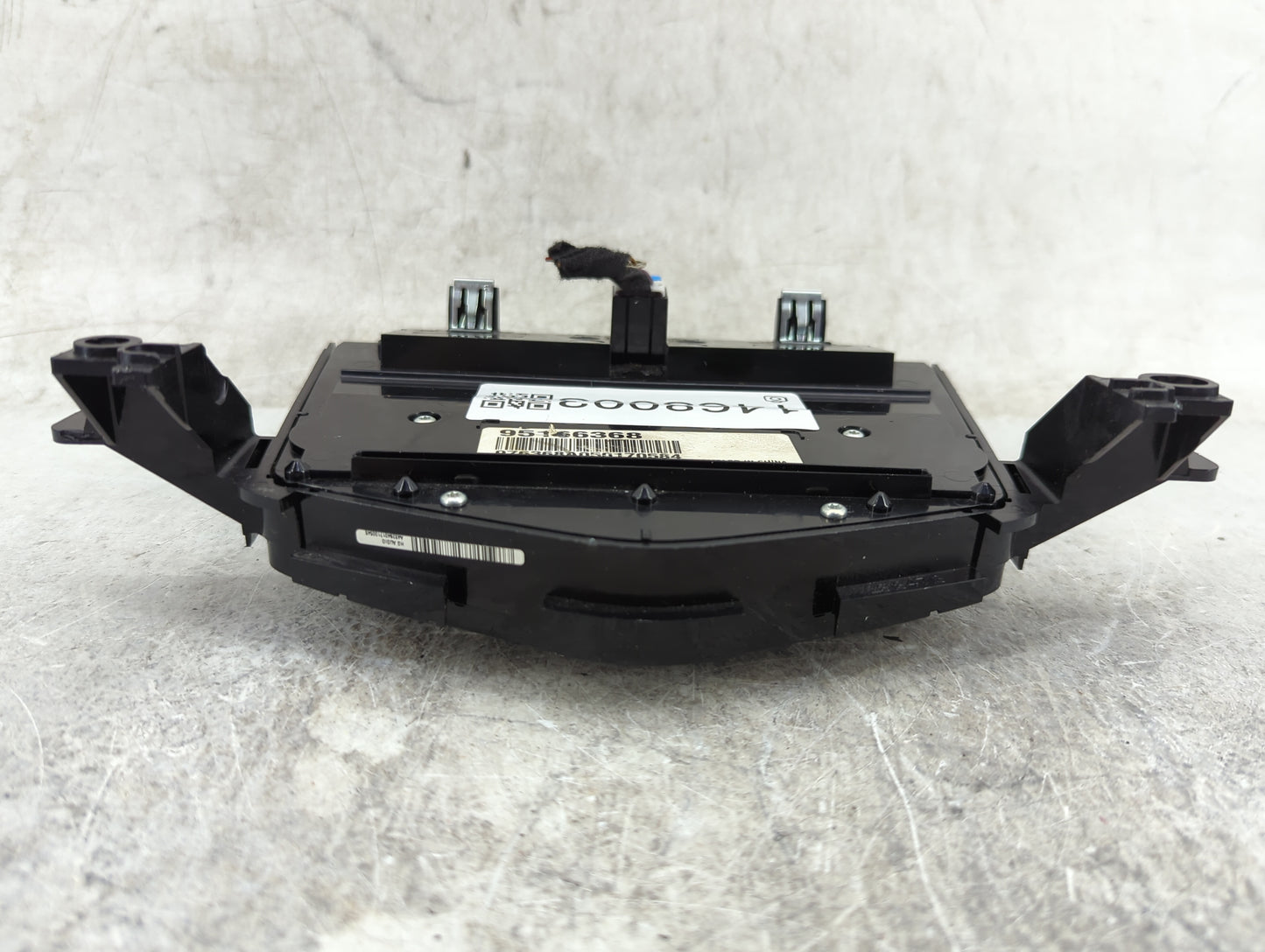 2013-2016 Chevrolet Cruze Radio Control Panel 1468003 - Oemusedautoparts1.com