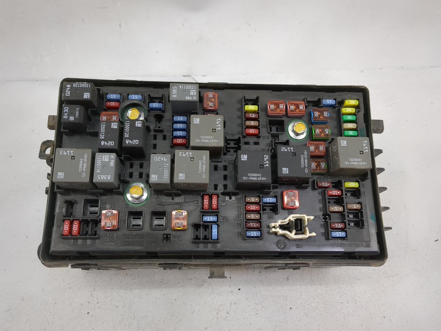 2013-2014 Chevrolet Cruze Fusebox Fuse Box Panel Relay Module P/N:13227762 13255900, 812461952 Fits Fits 2013 2014 OEM Used 