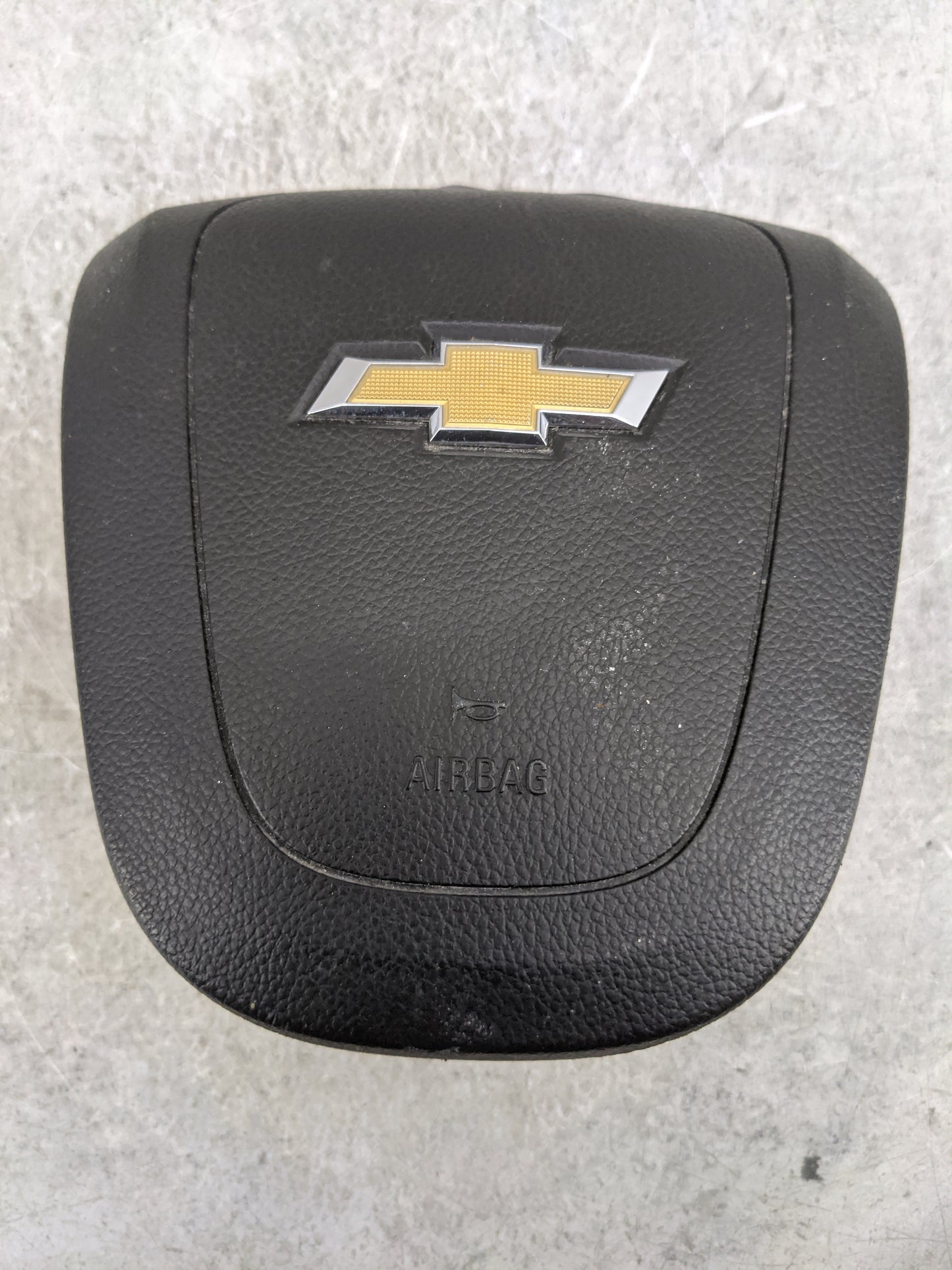 2011-2013 Chevrolet Cruze Air Bag Driver Left Steering Wheel Mounted 1477483 - Oemusedautoparts1.com