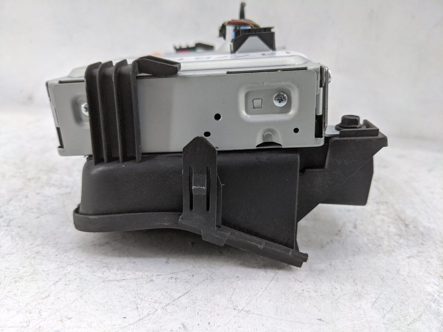 2012-2016 Chevrolet Cruze Information Display Screen Black 1477510 - Oemusedautoparts1.com