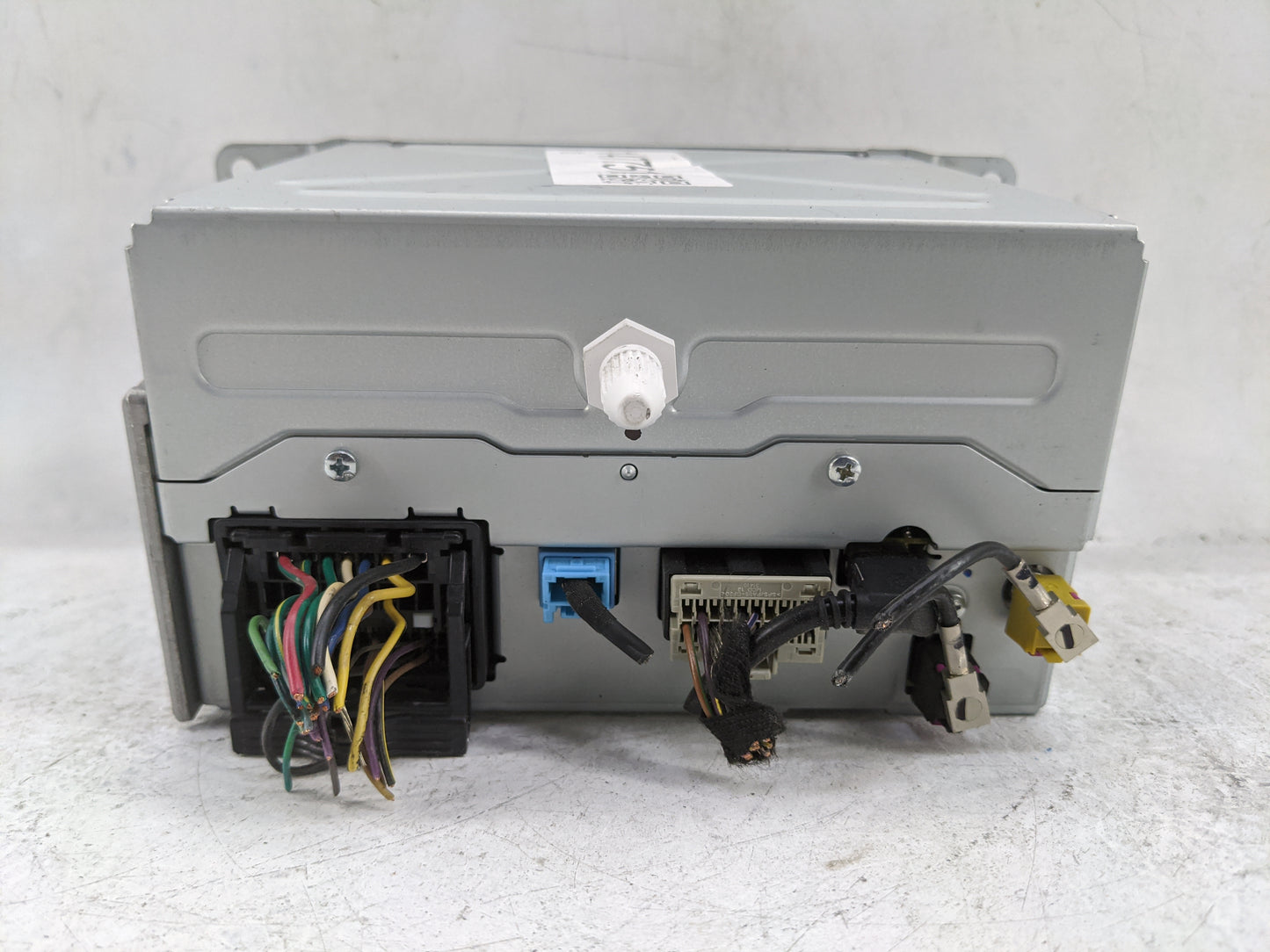 2013 Chevrolet Cruze Radio AM FM Cd Player Receiver Replacement P/N:22979837 GA-130-COLR-NS, 216B-GA130COLRNS Fits OEM Used 