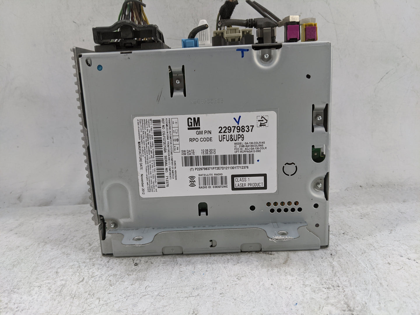 2013 Chevrolet Cruze Radio AM FM Cd Player Receiver Replacement P/N:22979837 GA-130-COLR-NS, 216B-GA130COLRNS Fits OEM Used 