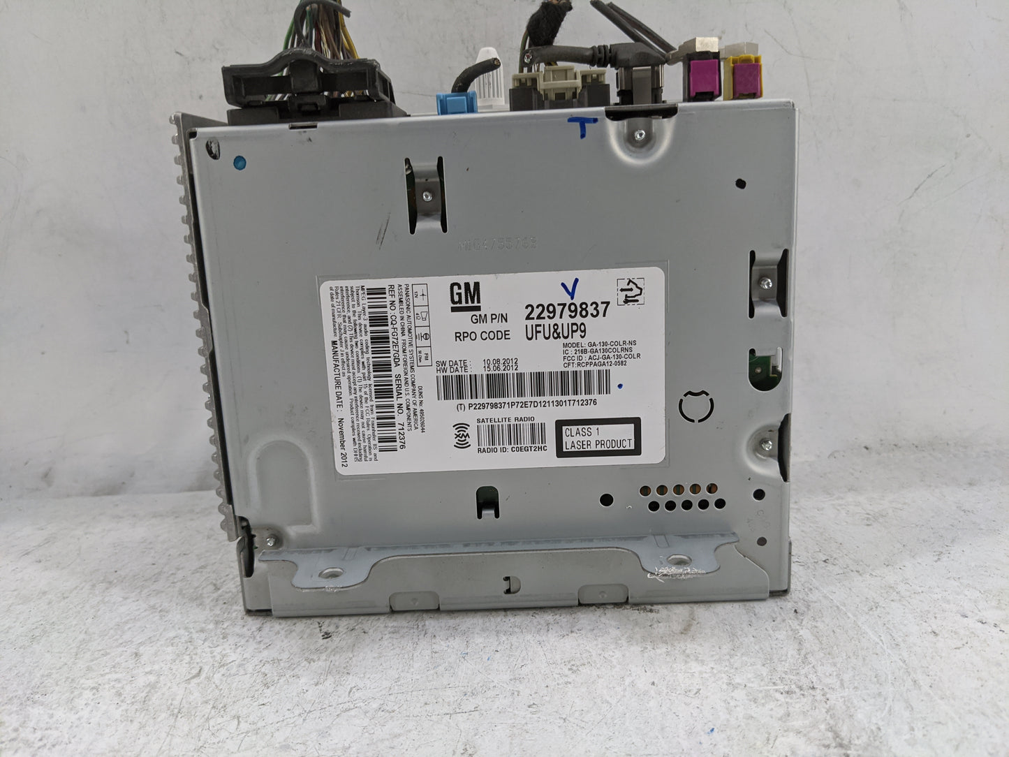 2013 Chevrolet Cruze Radio AM FM Cd Player Receiver Replacement P/N:22979837 GA-130-COLR-NS, 216B-GA130COLRNS Fits OEM Used 