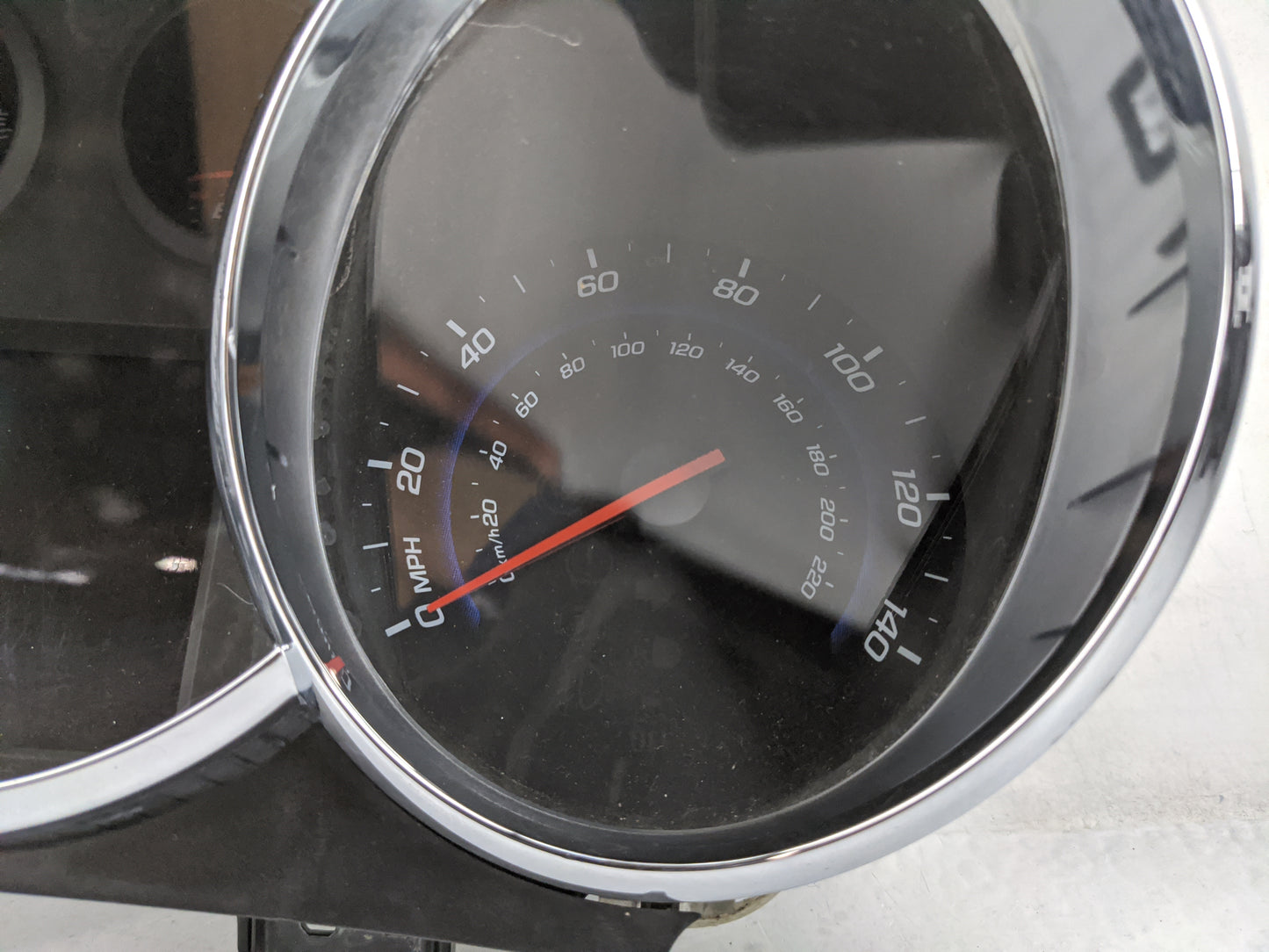 2013-2014 Chevrolet Cruze Instrument Cluster Speedometer Gauges P/N:95129376 509376A Miles: Fits Fits 2013 2014 OEM Used Aut