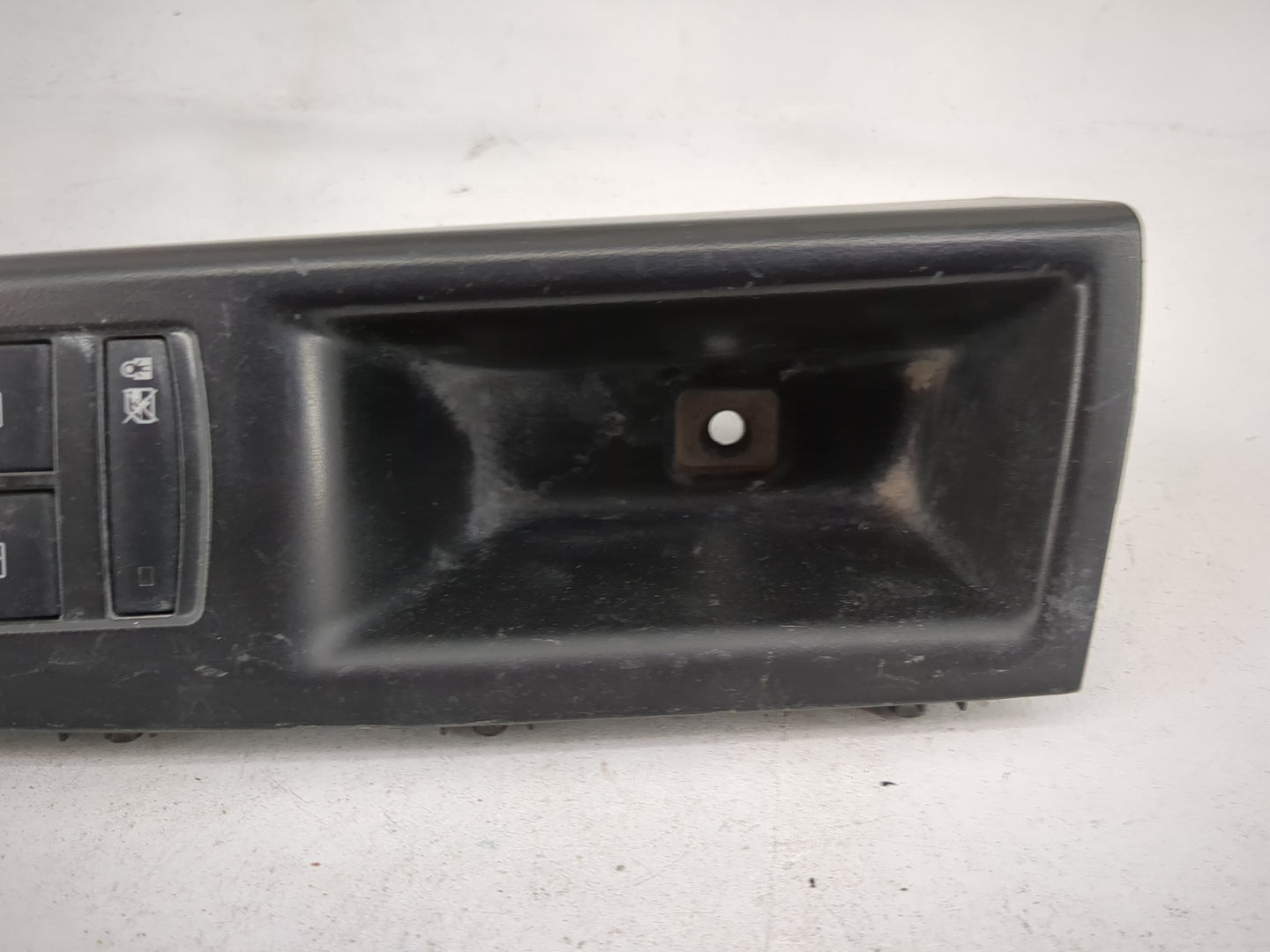 2013 Chevrolet Cruze Master Power Window Switch Replacement Driver Side Left P/N:23285940 Fits OEM Used Auto Parts - Oemused
