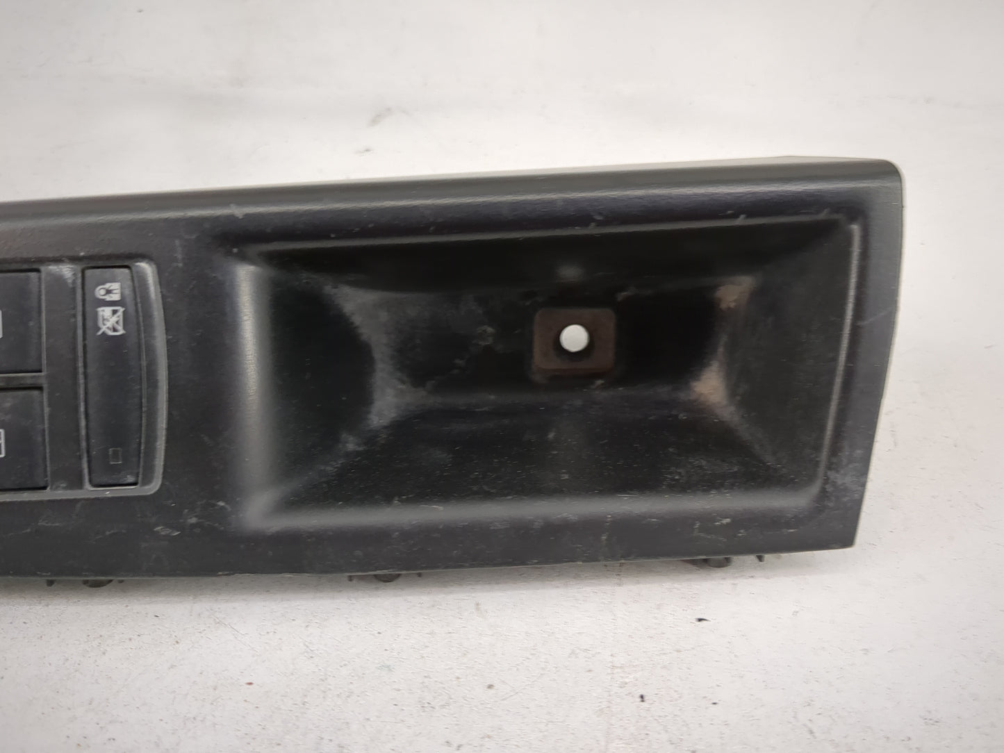 2013 Chevrolet Cruze Master Power Window Switch Replacement Driver Side Left P/N:23285940 Fits OEM Used Auto Parts - Oemused