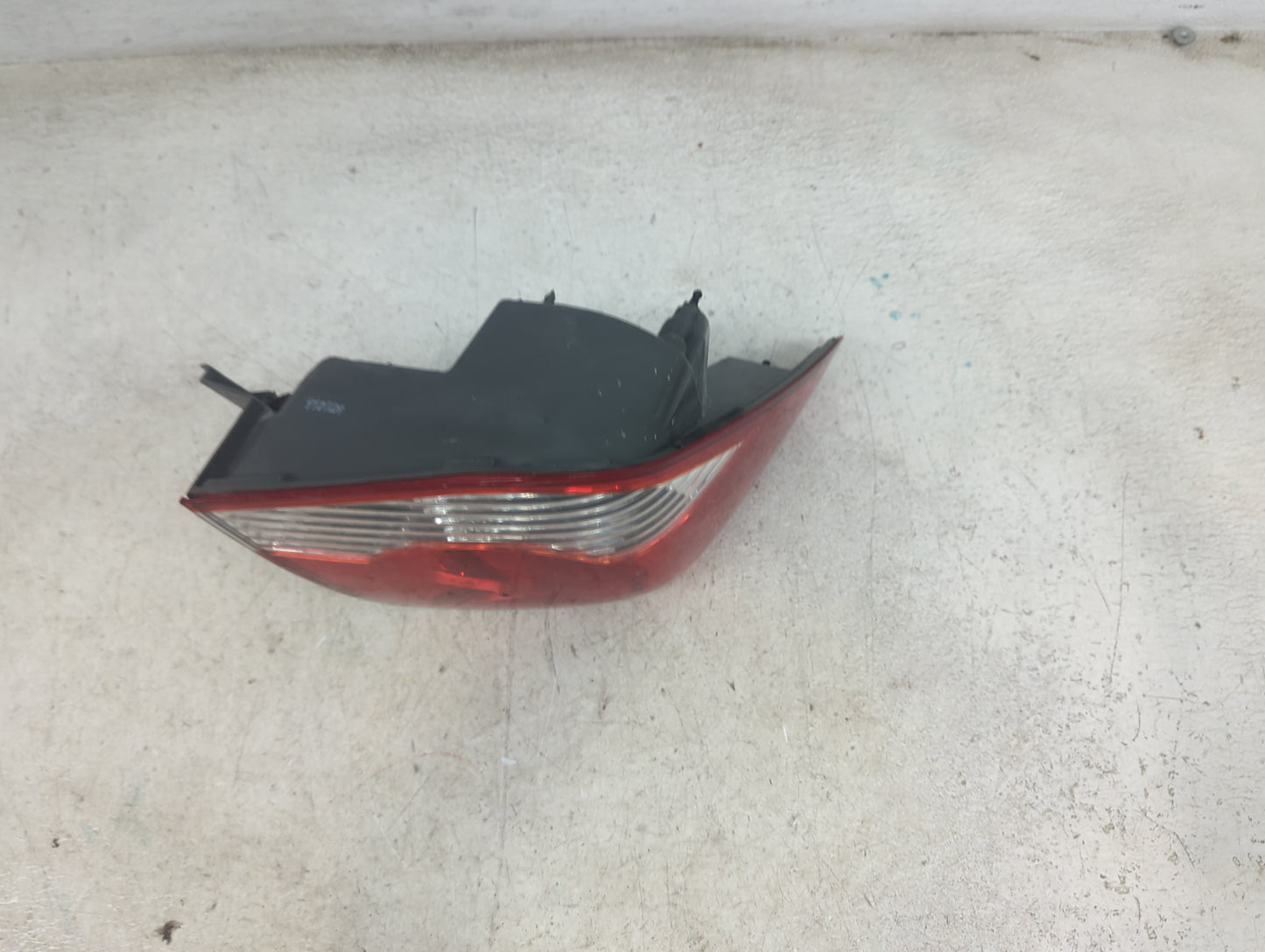 2011-2016 Chevrolet Cruze Tail Light Assembly Driver Left OEM Fits Fits 2011 2012 2013 2014 2015 2016 OEM Used Auto Parts - 